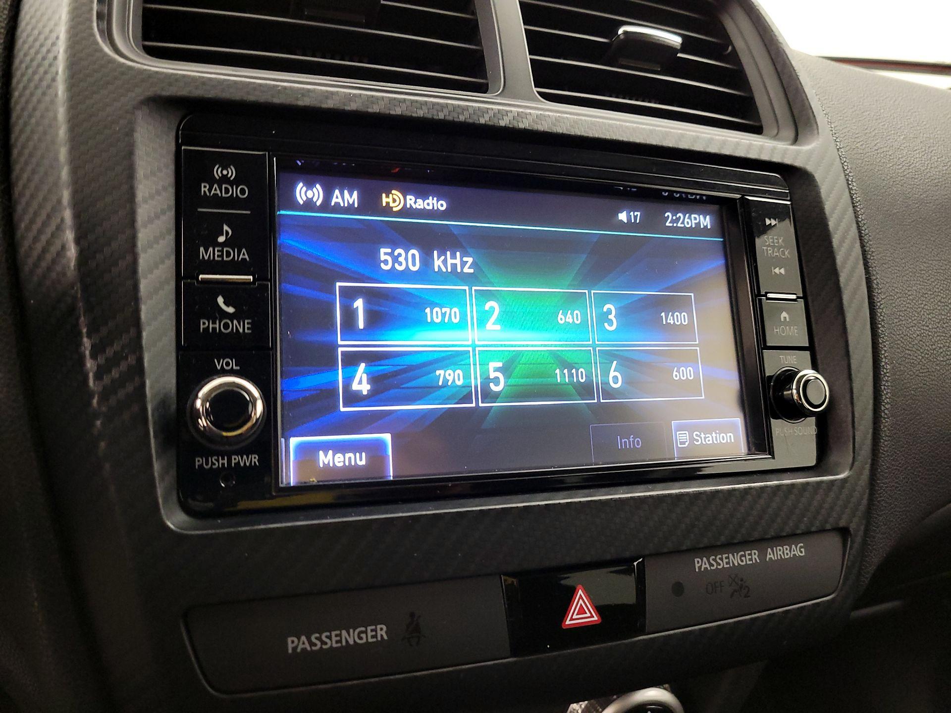 Thumbnail: 2020 Mitsubishi Outlander Sport - 14