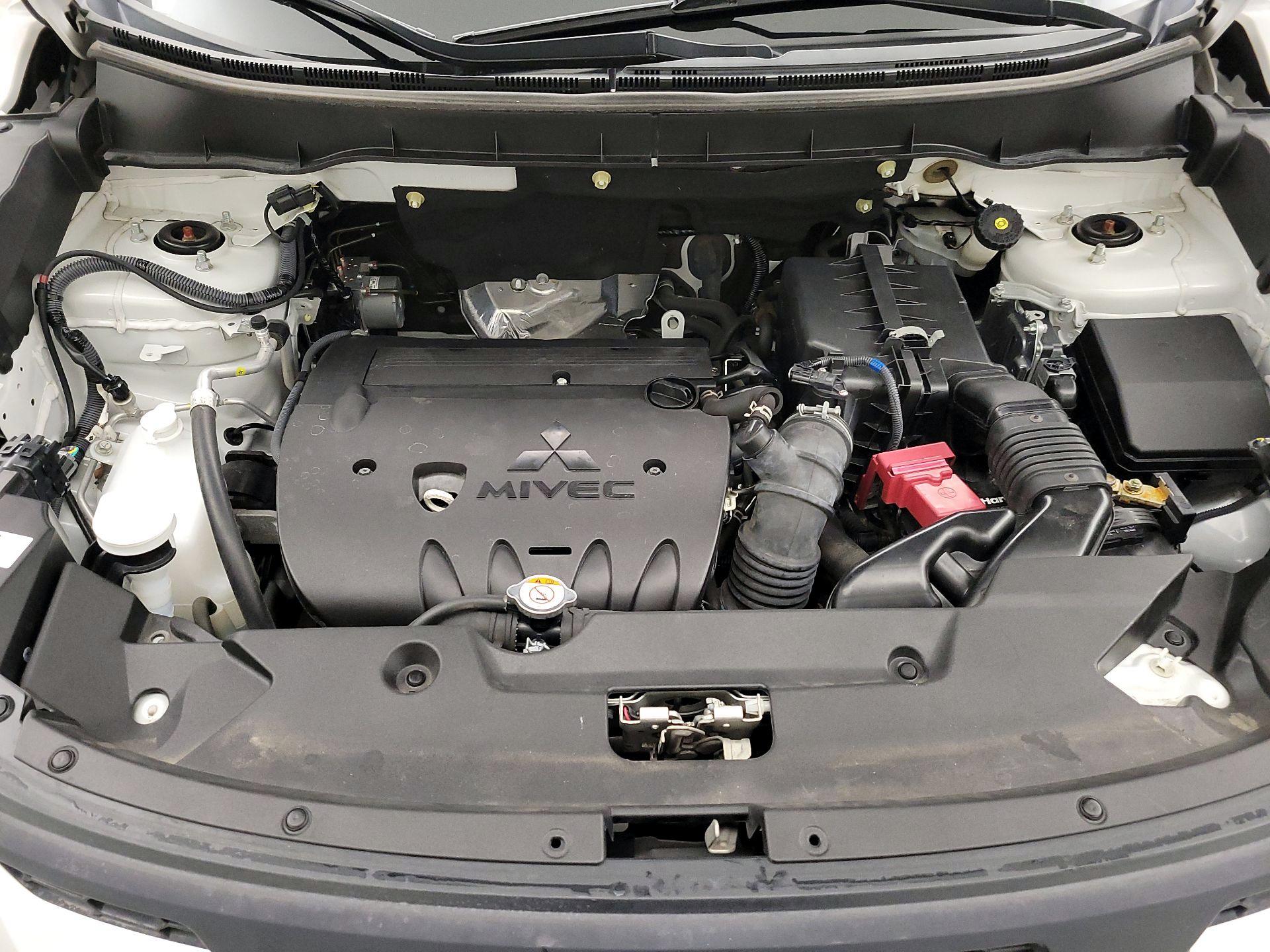 Thumbnail: 2020 Mitsubishi Outlander Sport - 19