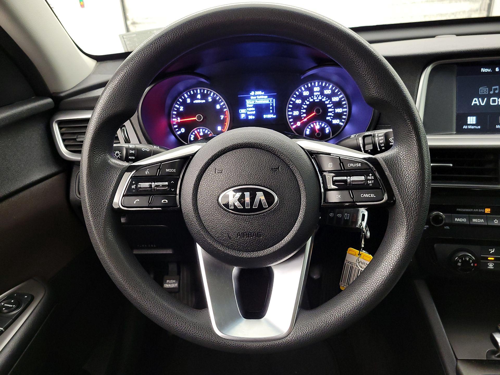 Thumbnail: 2019 Kia Optima - 10