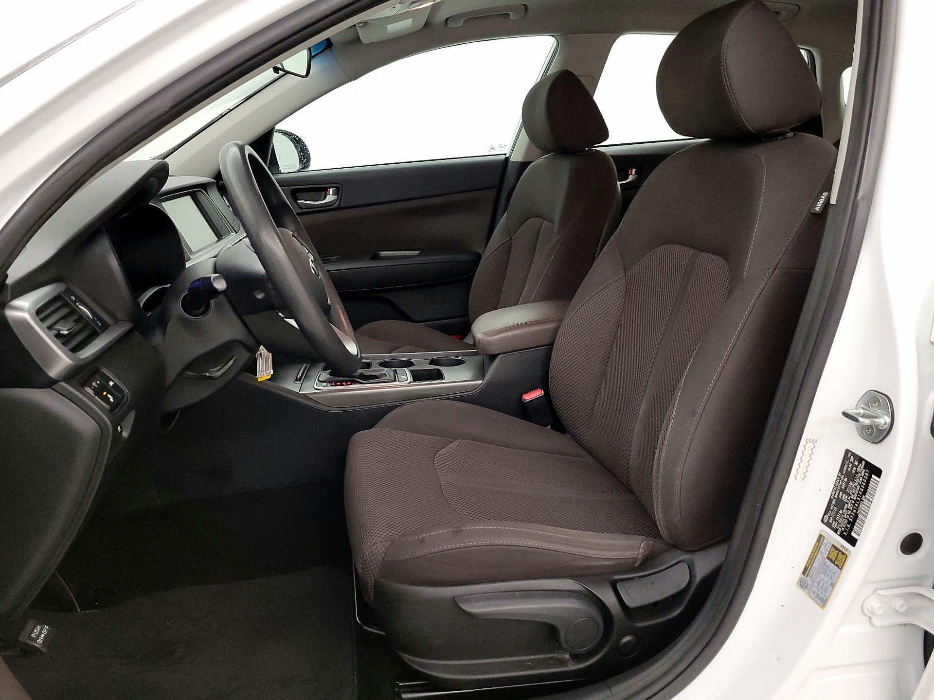 Thumbnail: 2019 Kia Optima - 11