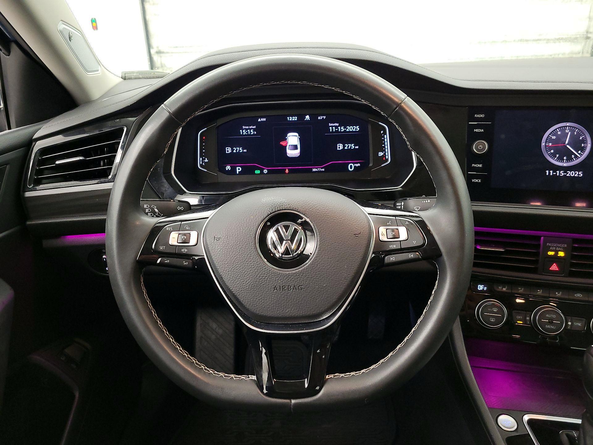 Thumbnail: 2021 Volkswagen Jetta - 10