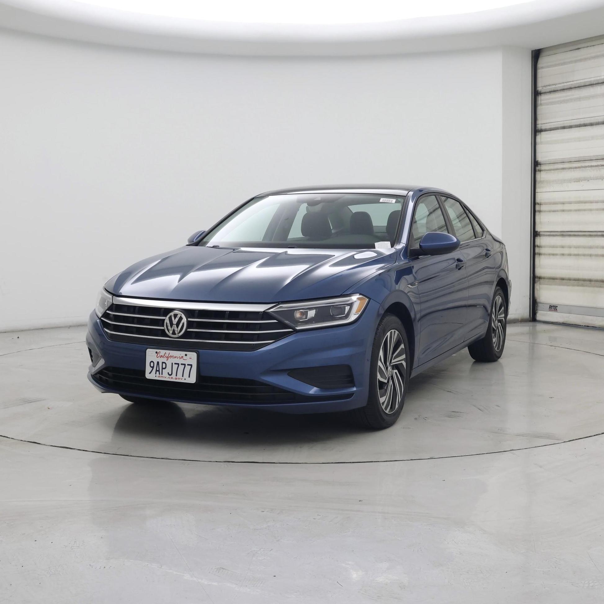 Thumbnail: 2021 Volkswagen Jetta - 4