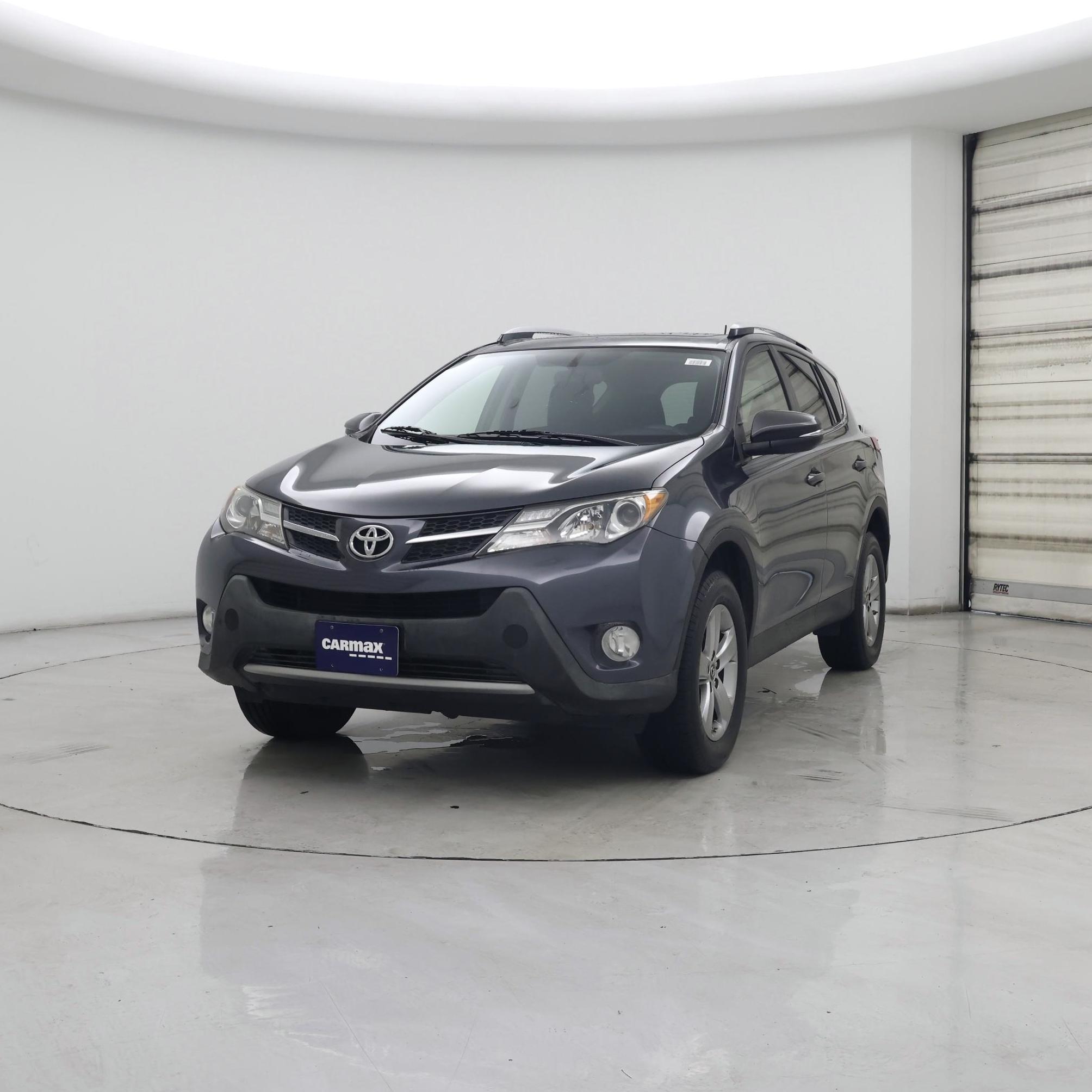 Thumbnail: 2015 Toyota RAV4 - 4