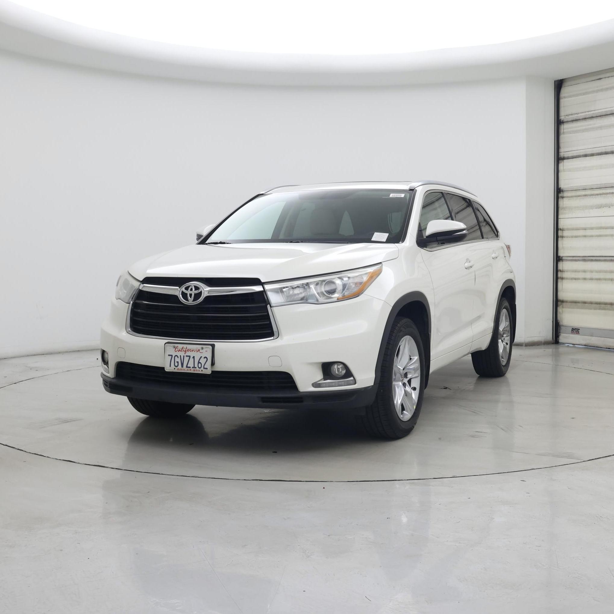 Thumbnail: 2015 Toyota Highlander - 4