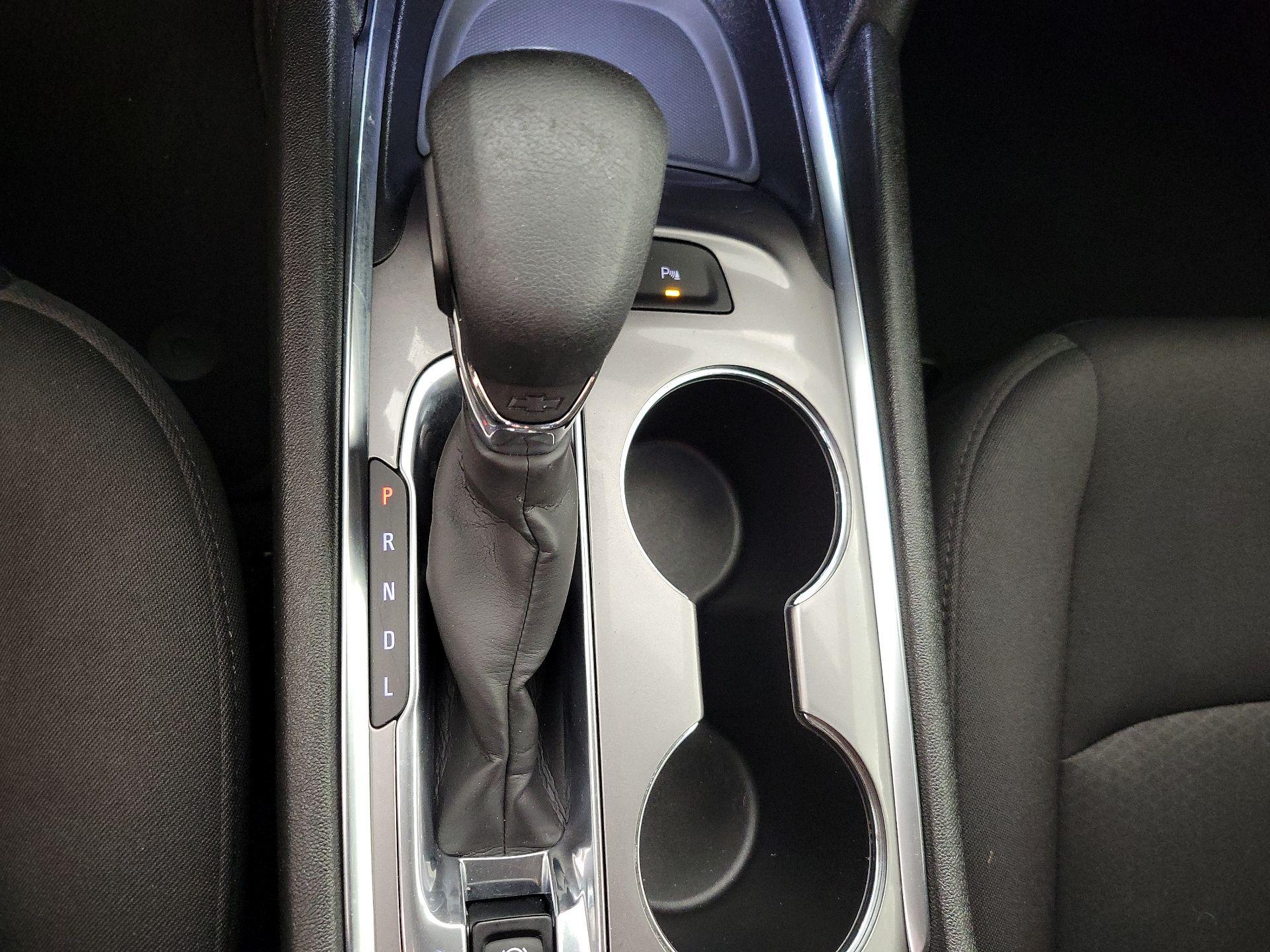 Thumbnail: 2024 Chevrolet Malibu - 16