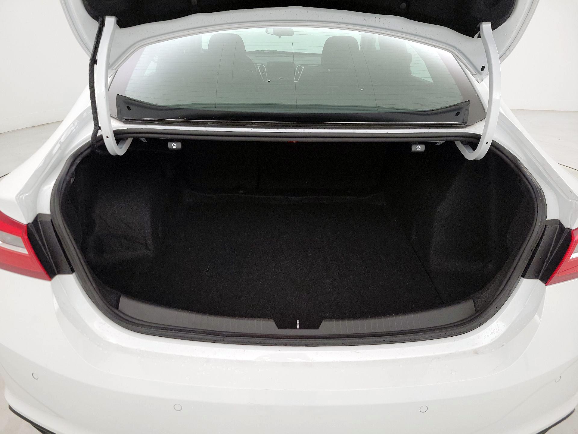 Thumbnail: 2024 Chevrolet Malibu - 19