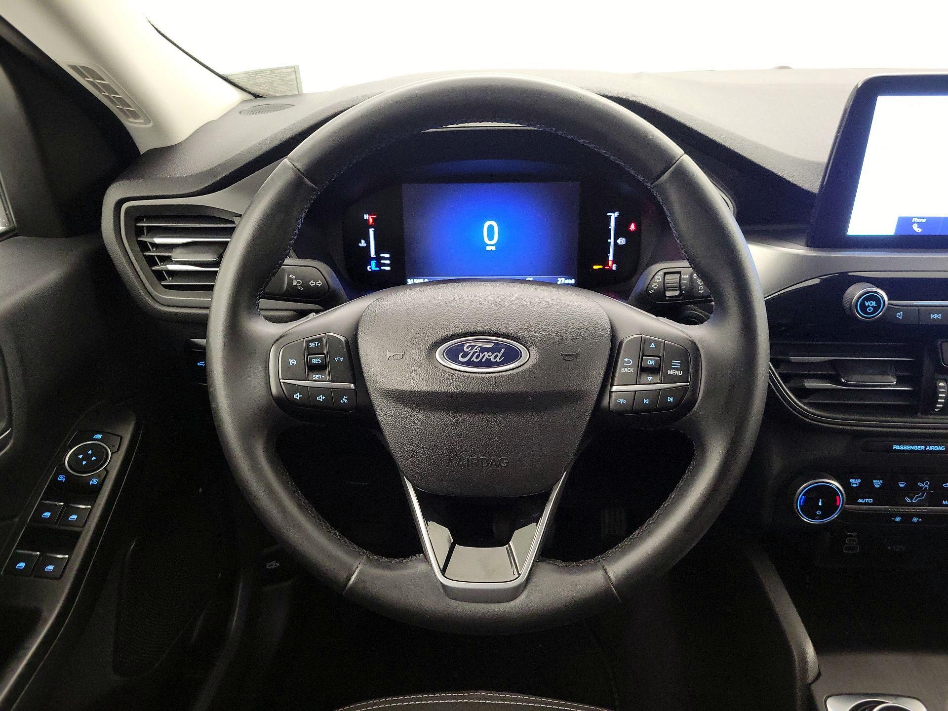 Thumbnail: 2024 Ford Escape - 10