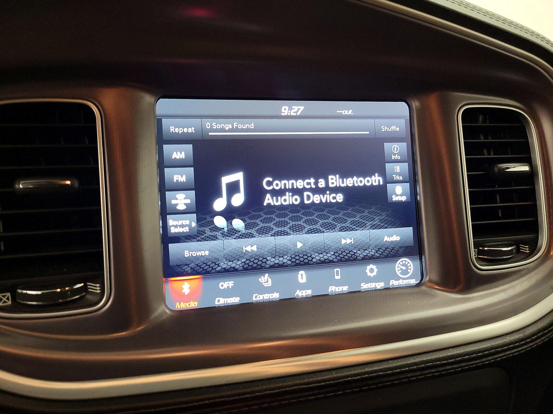 Thumbnail: 2020 Dodge Charger - 14