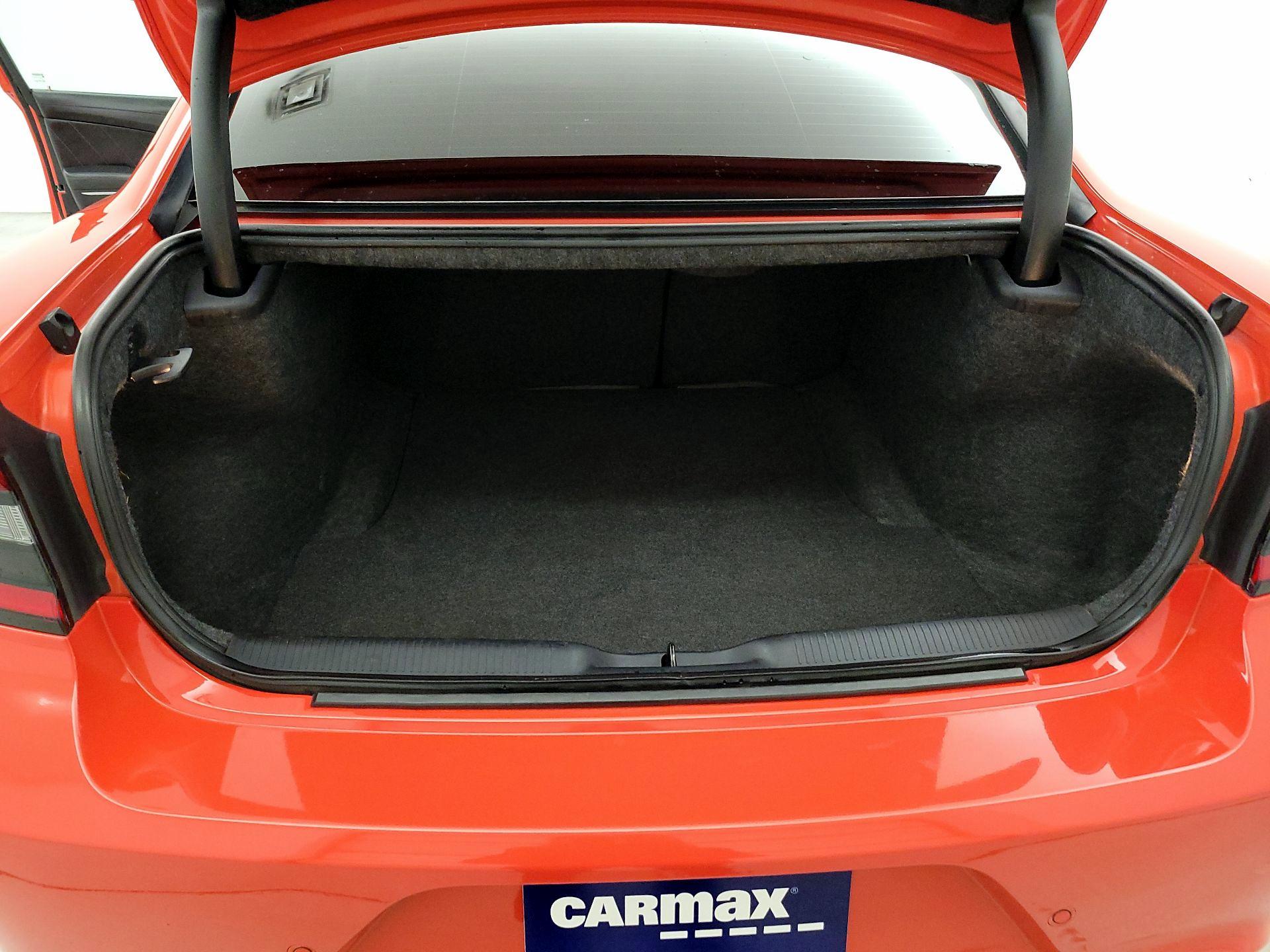 Thumbnail: 2020 Dodge Charger - 18