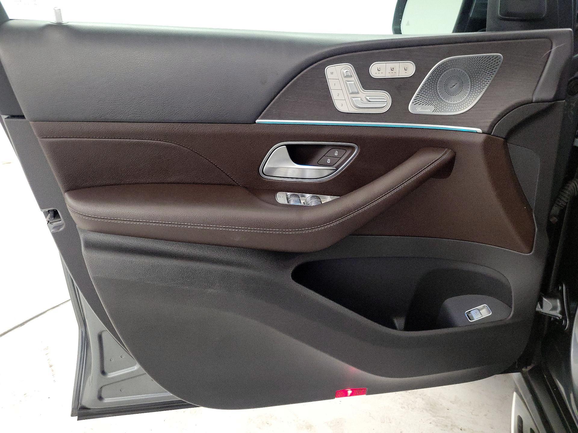 Thumbnail: 2020 Mercedes-Benz GLE - 12