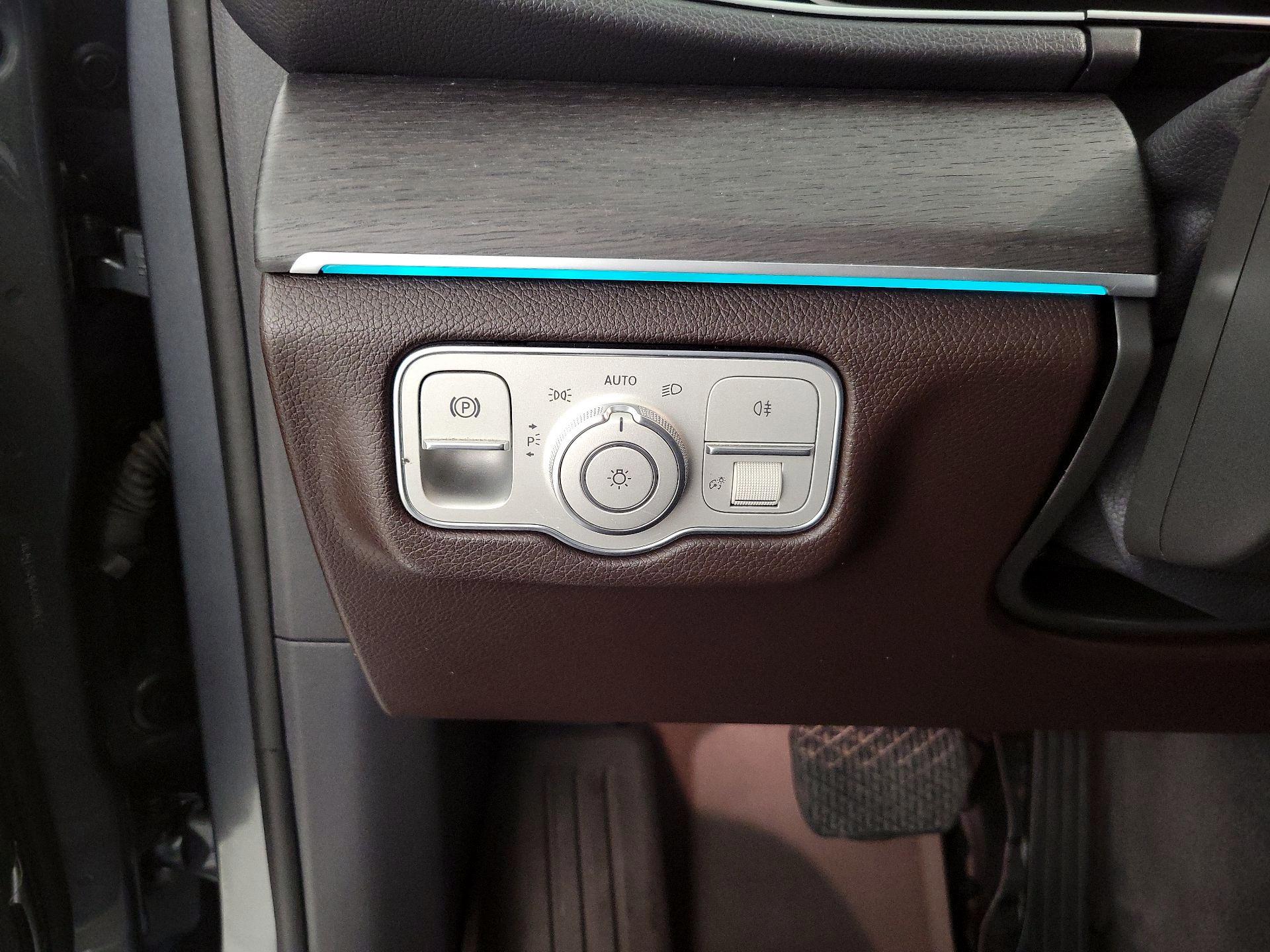 Thumbnail: 2020 Mercedes-Benz GLE - 13