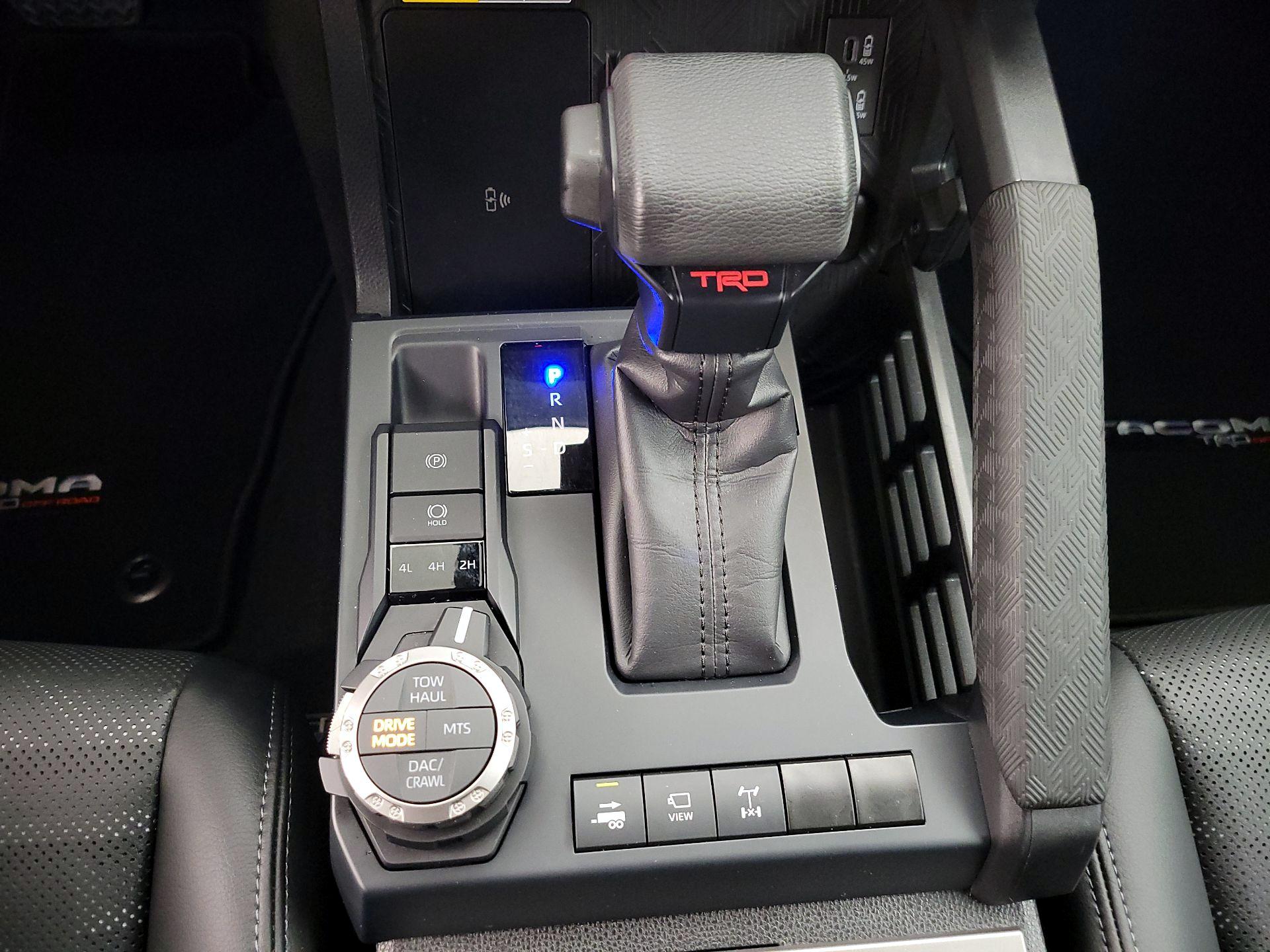 Thumbnail: 2024 Toyota Tacoma - 17