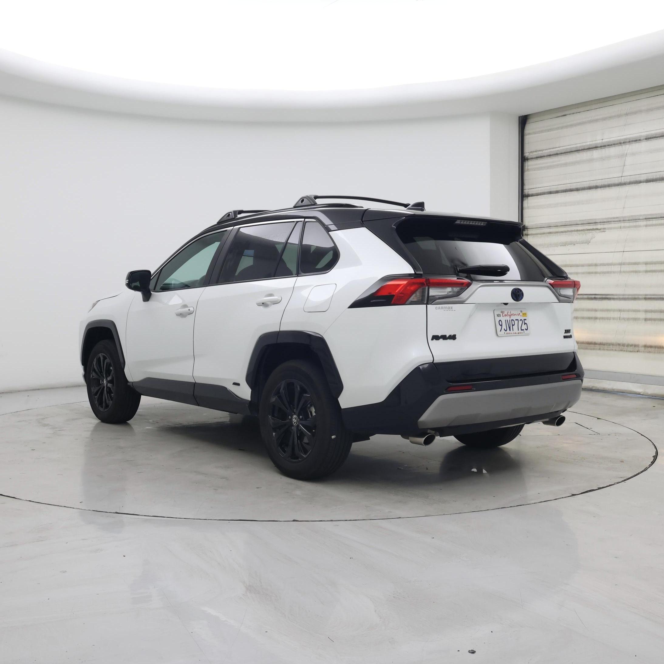 Thumbnail: 2024 Toyota RAV4 - 2