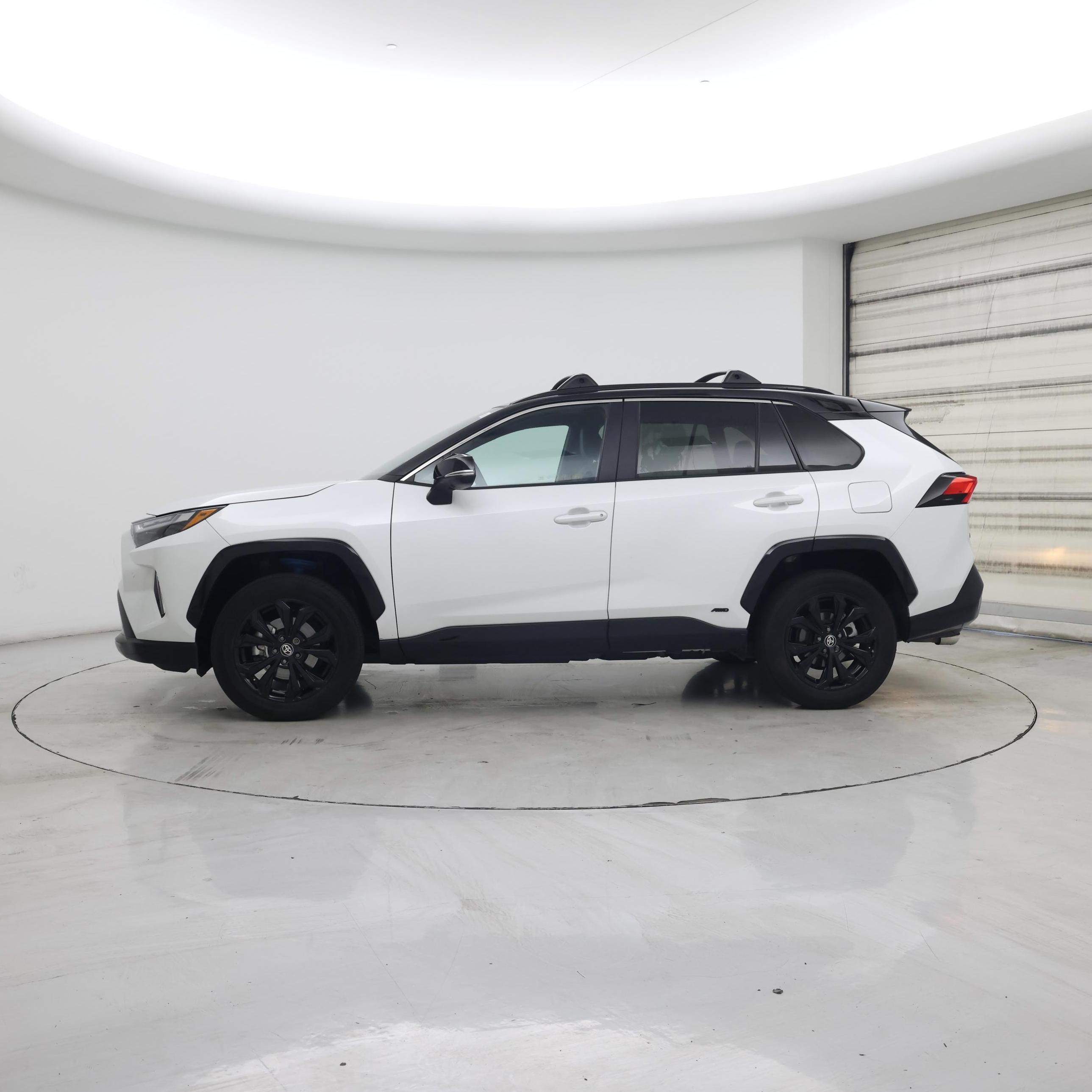 Thumbnail: 2024 Toyota RAV4 - 3