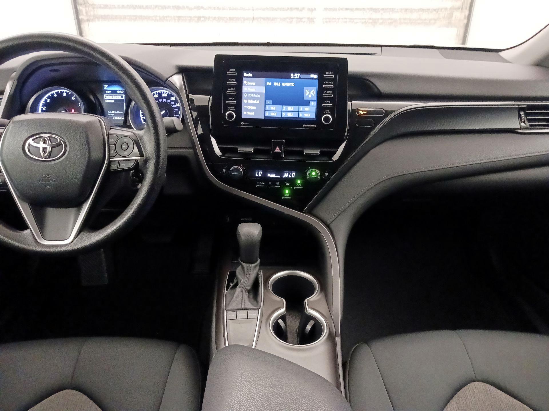 Thumbnail: 2022 Toyota Camry - 9