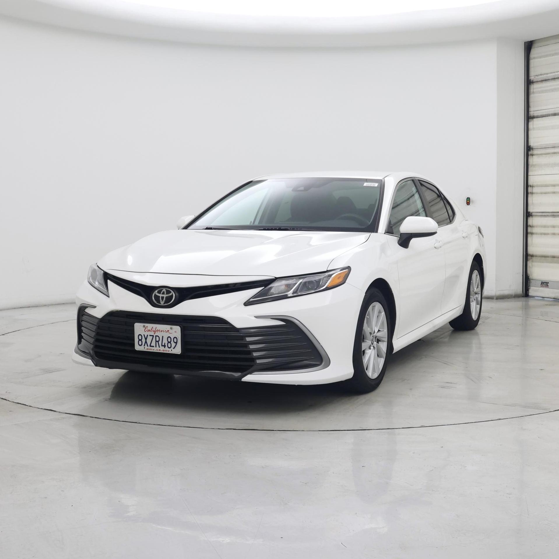 Thumbnail: 2022 Toyota Camry - 4