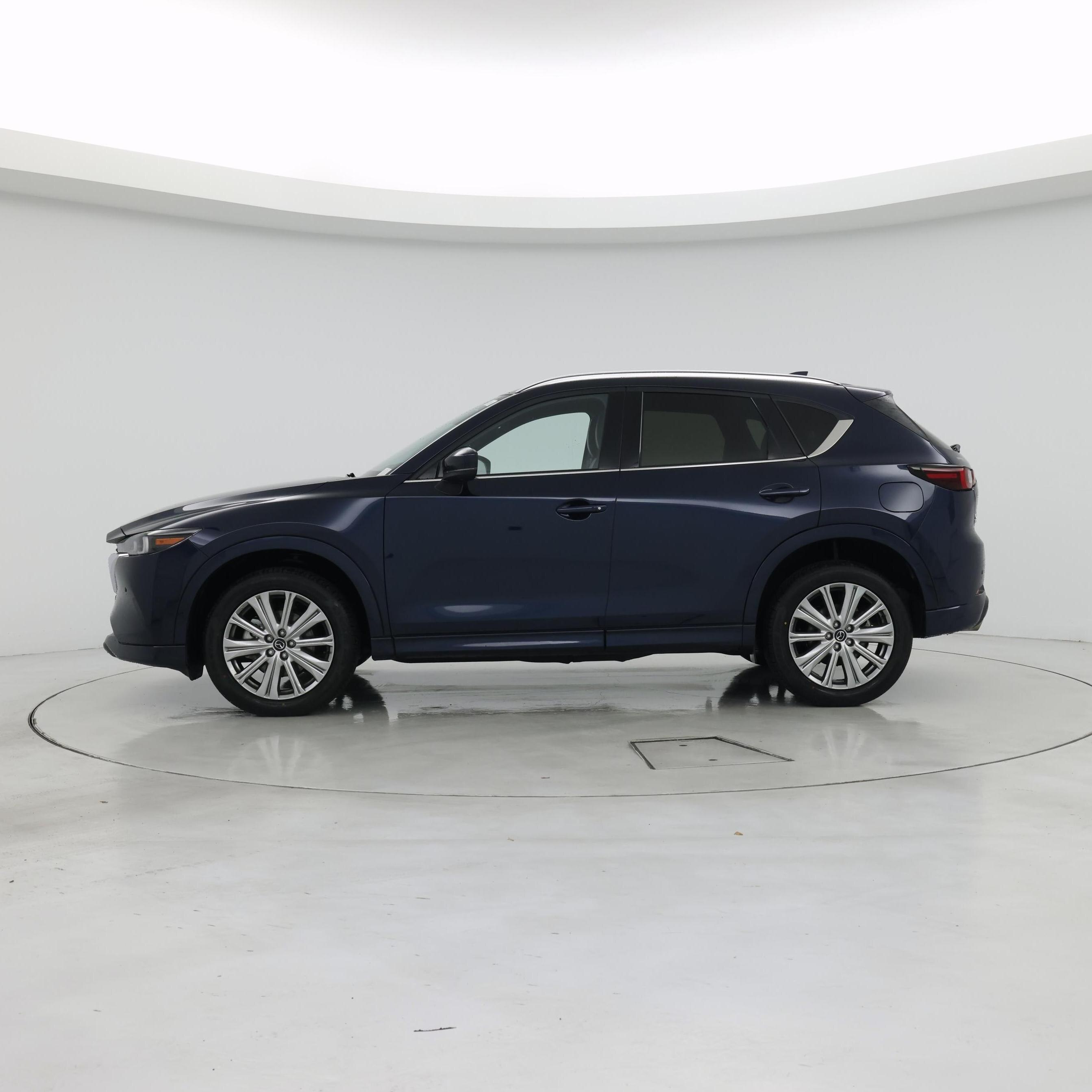 Thumbnail: 2022 Mazda CX-5 - 3