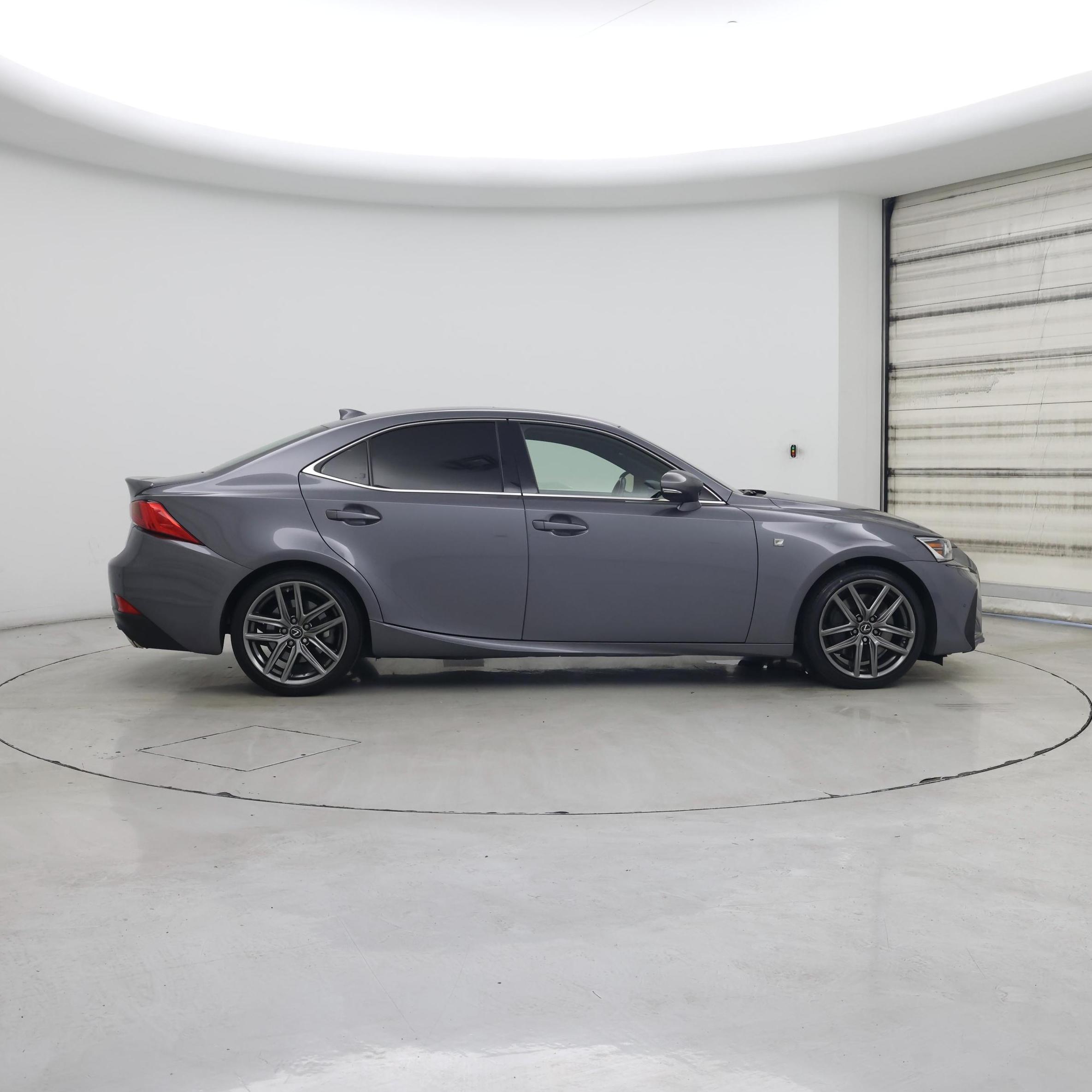 Thumbnail: 2020 Lexus IS - 7