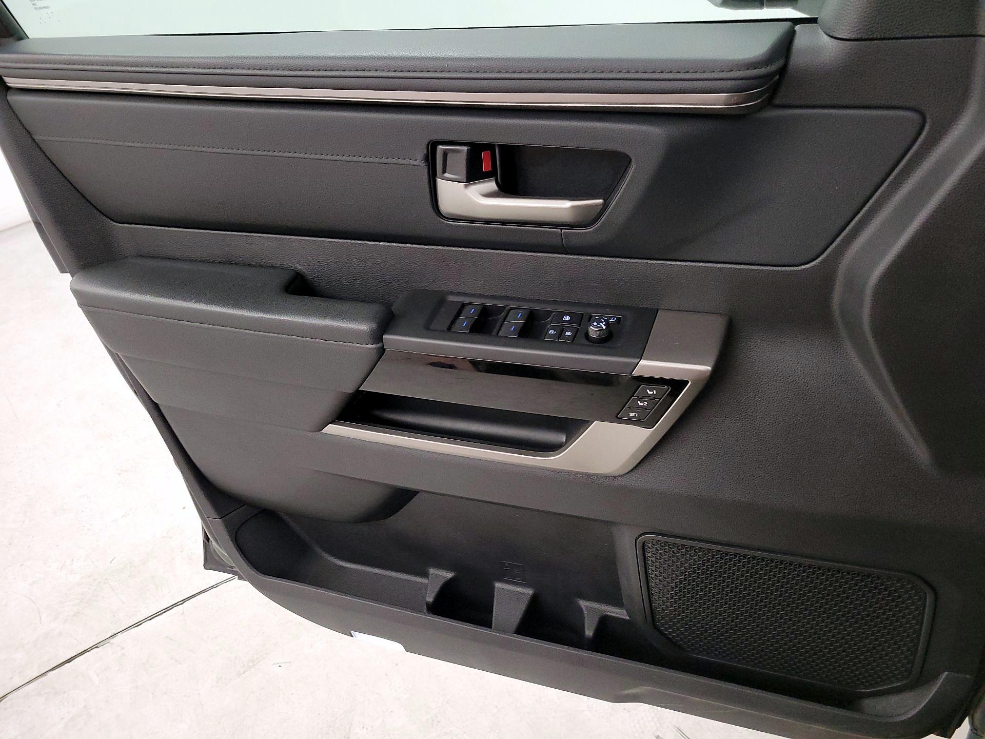 Thumbnail: 2024 Toyota Tundra - 12