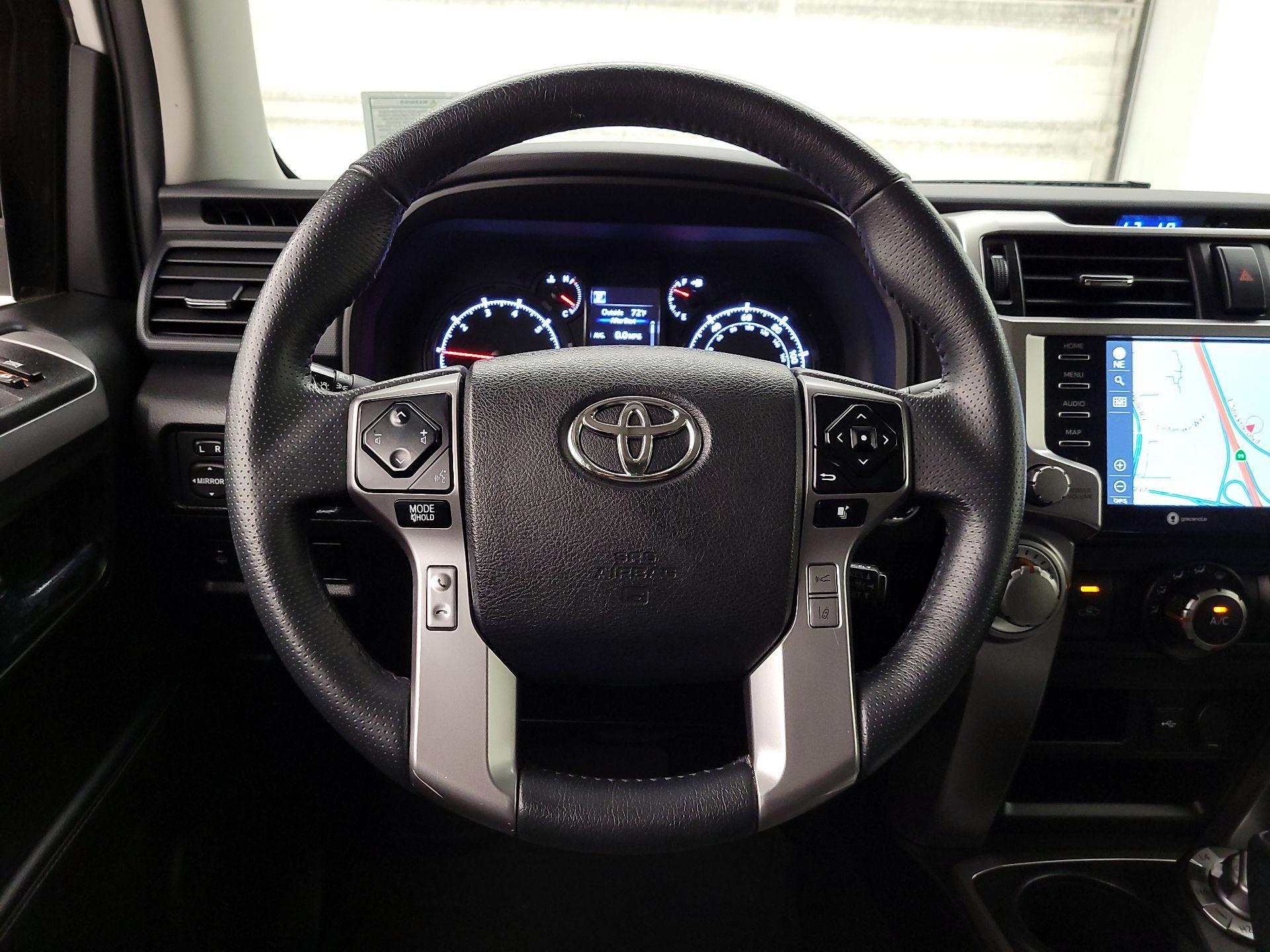 Thumbnail: 2021 Toyota 4Runner - 10