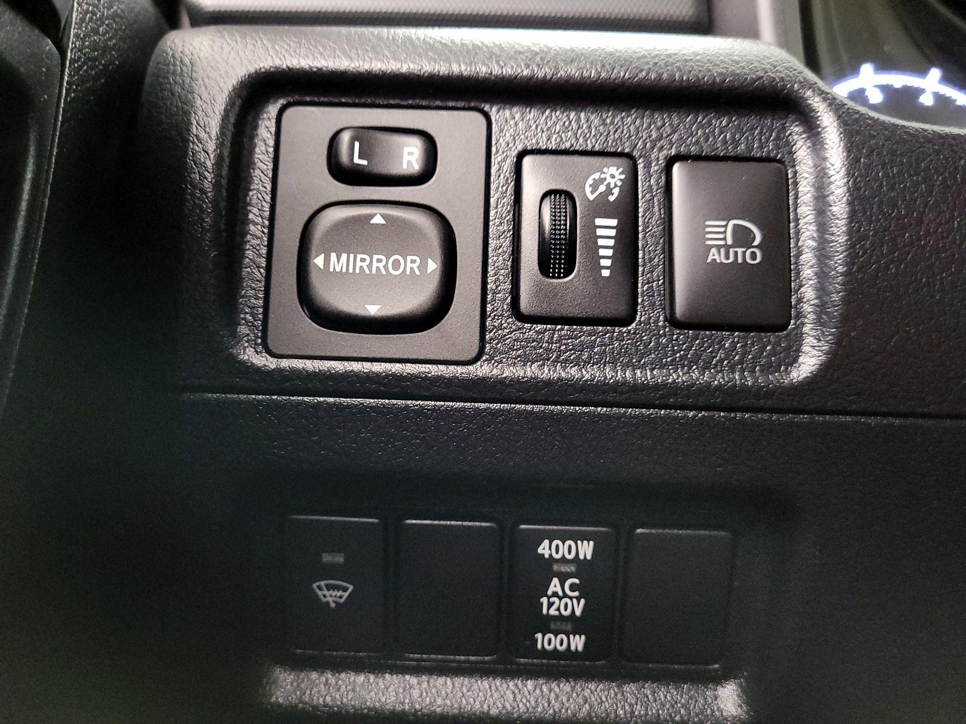 Thumbnail: 2021 Toyota 4Runner - 13