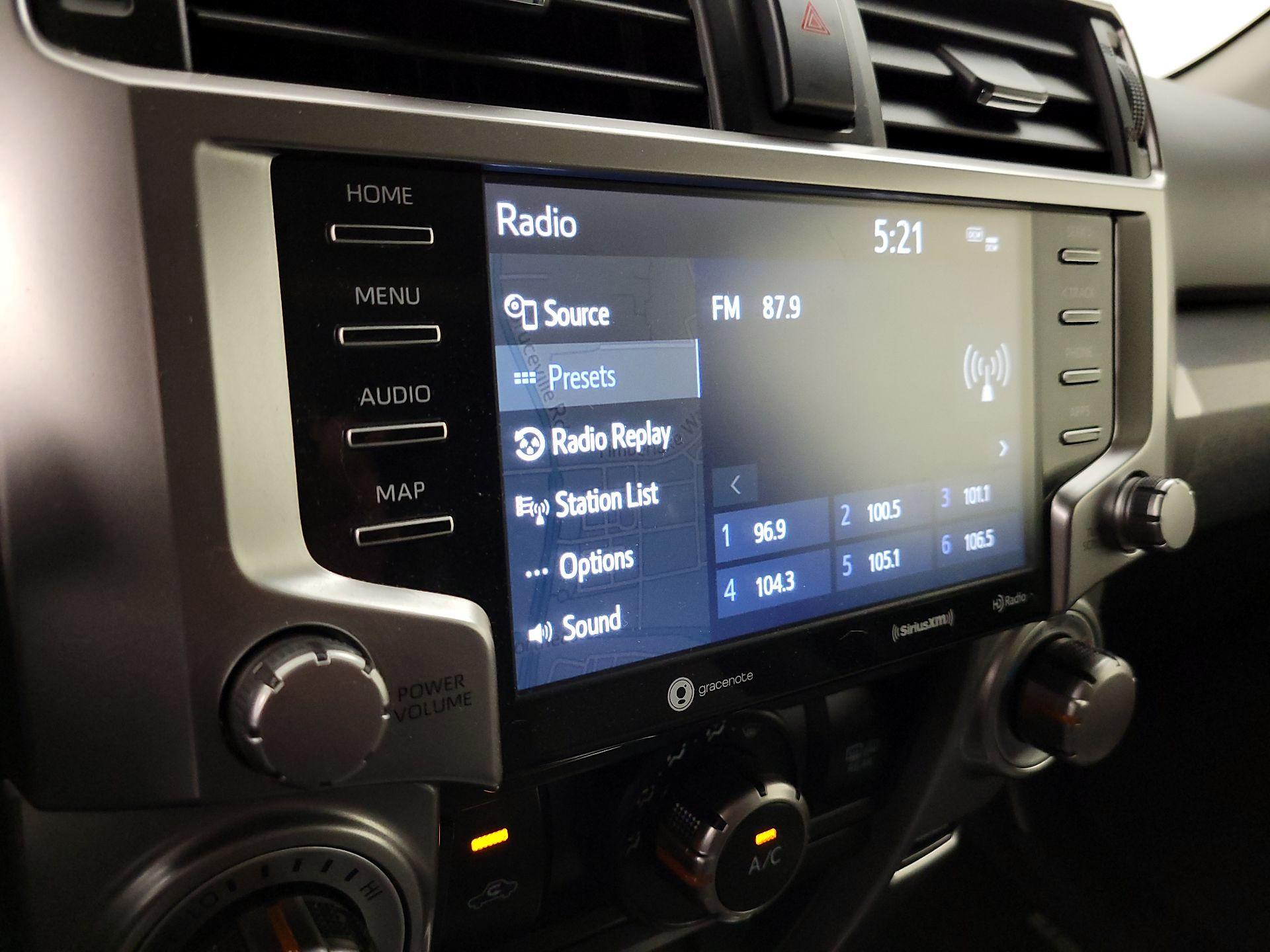 Thumbnail: 2021 Toyota 4Runner - 16