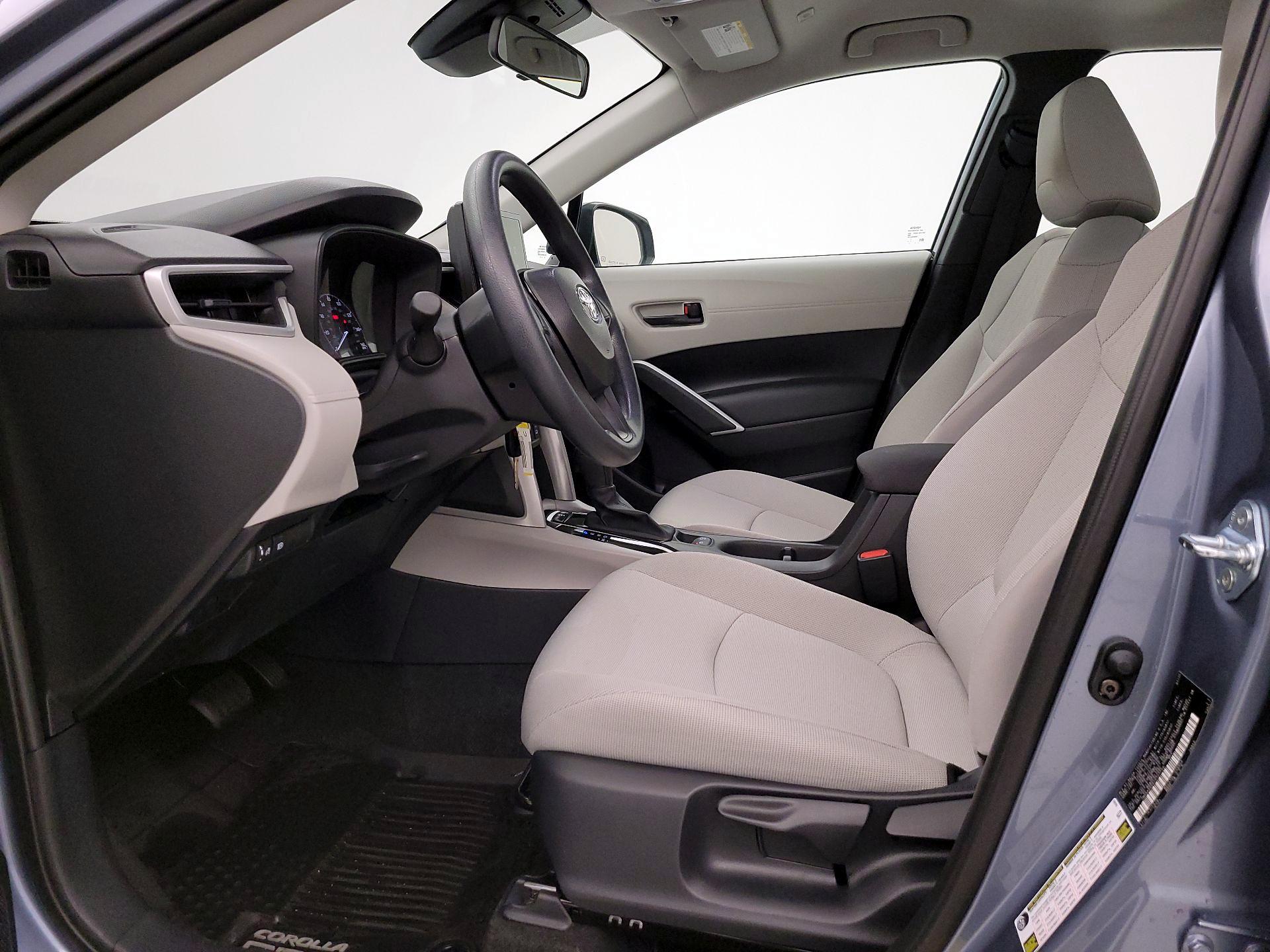 Thumbnail: 2025 Toyota Corolla Cross - 11