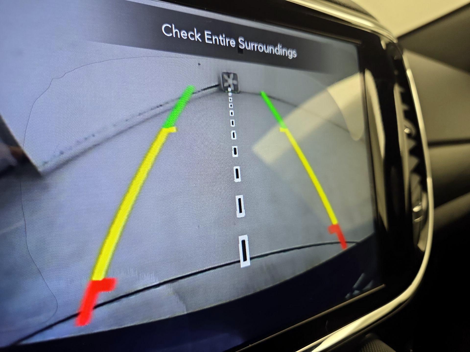 Thumbnail: 2020 Jeep Grand Cherokee - 14