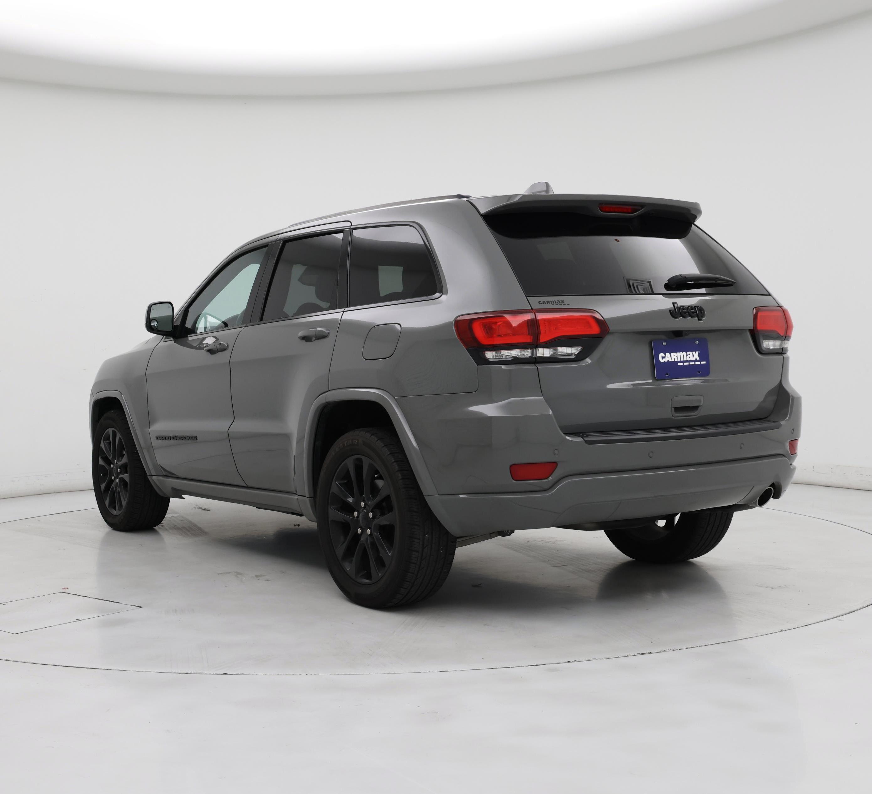 Thumbnail: 2020 Jeep Grand Cherokee - 2