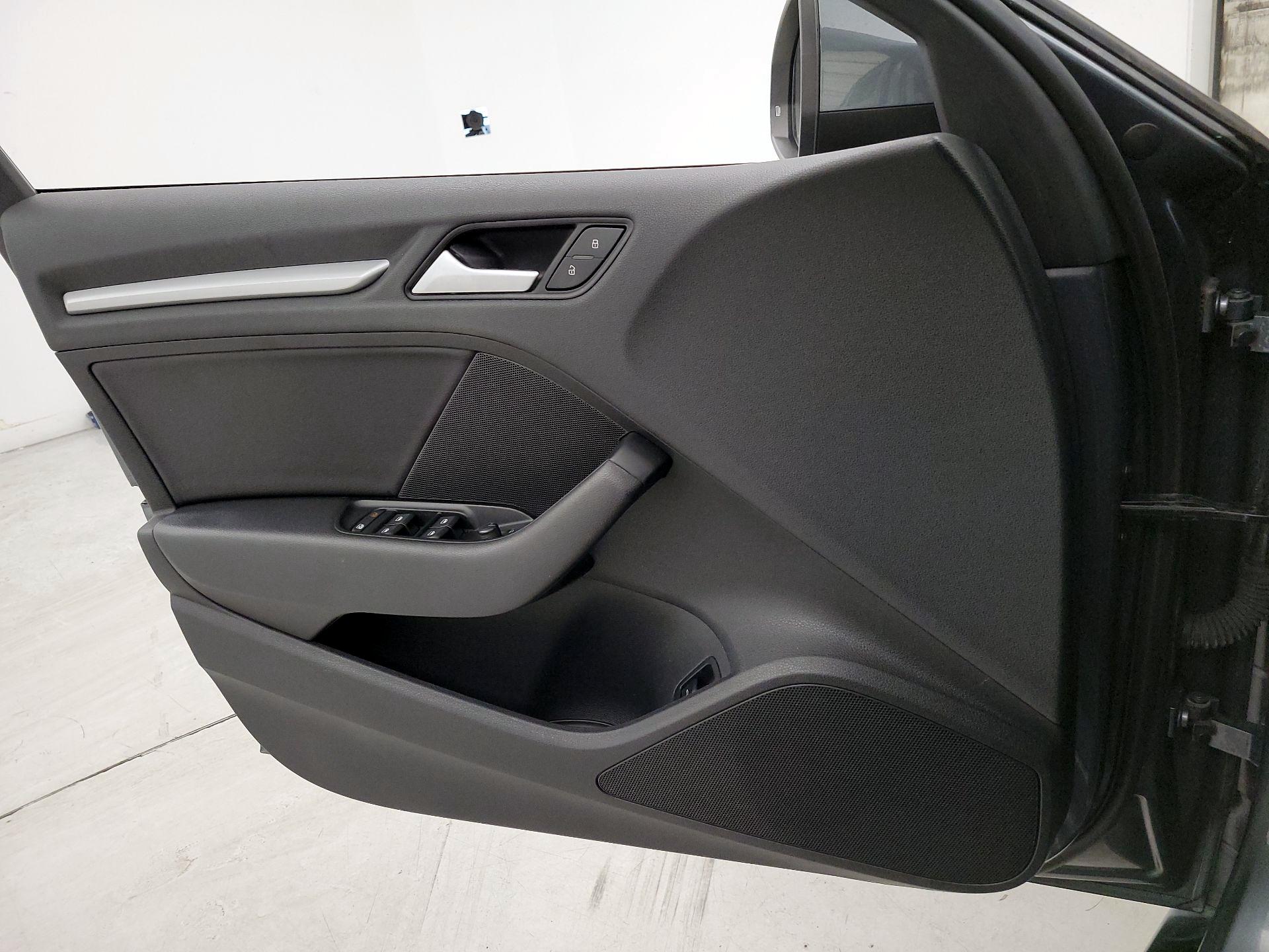 Thumbnail: 2015 Audi A3 - 12