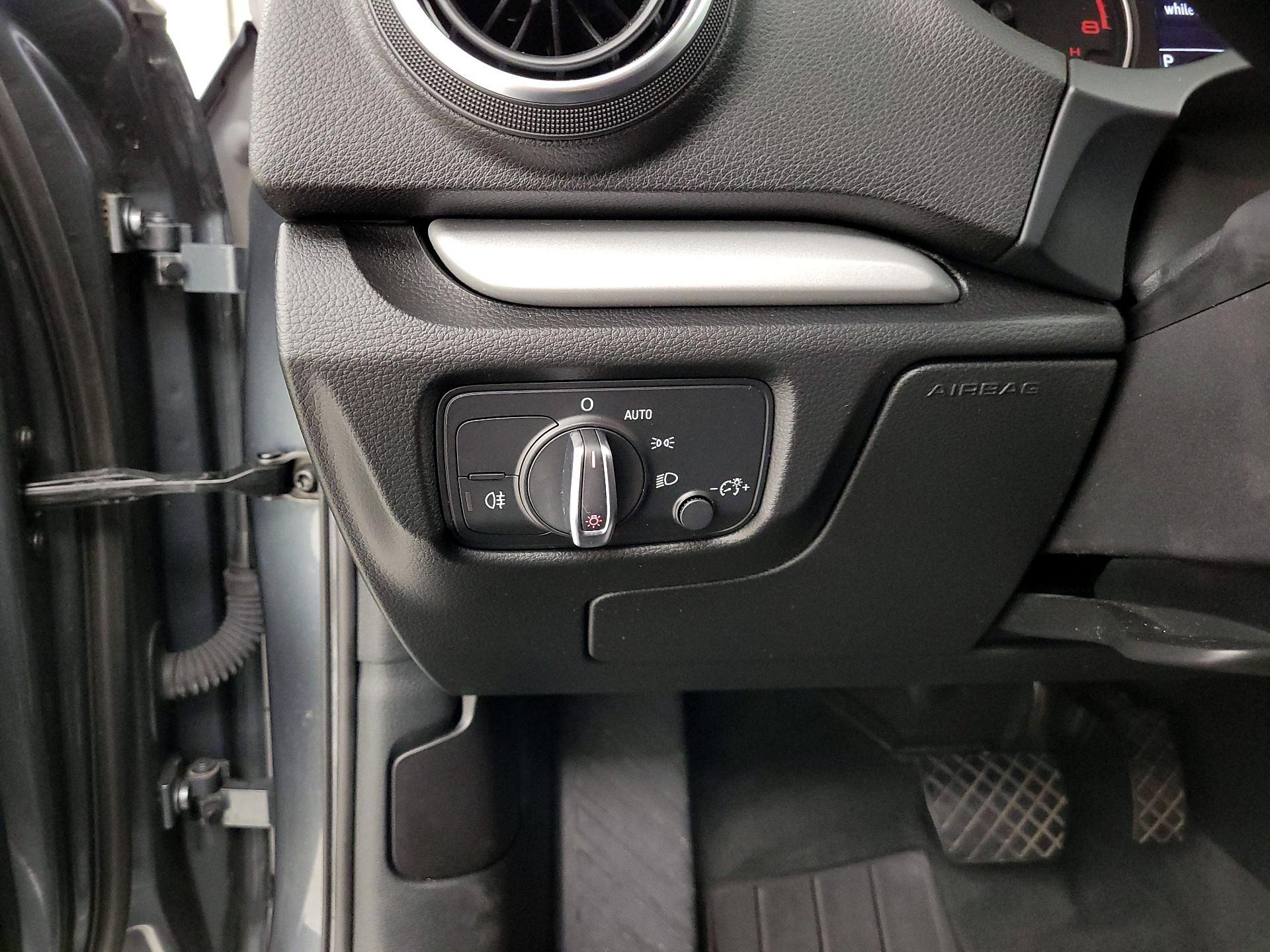 Thumbnail: 2015 Audi A3 - 13