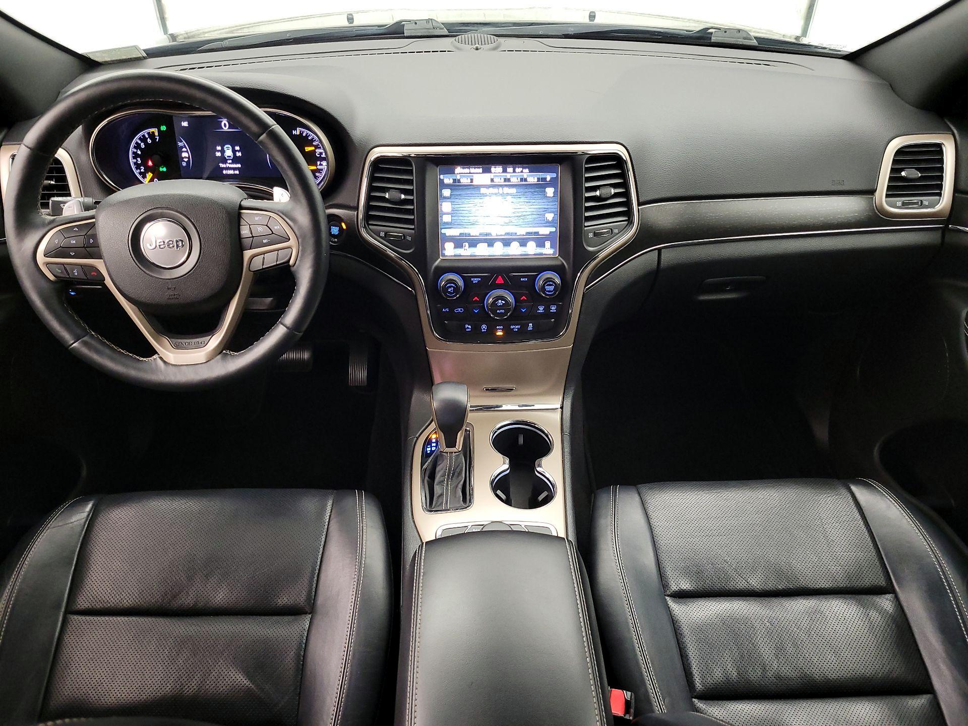 Thumbnail: 2017 Jeep Grand Cherokee - 9