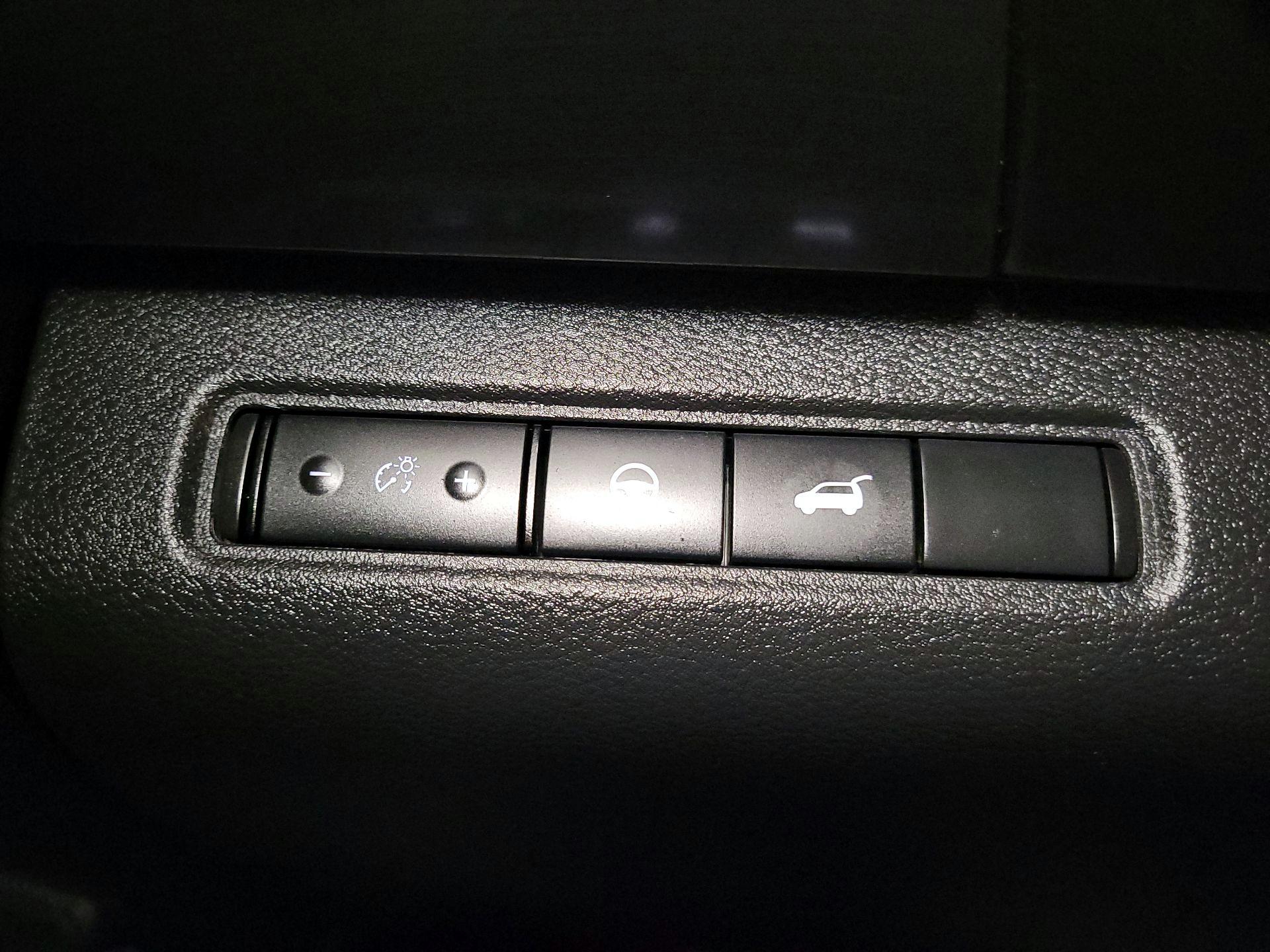 Thumbnail: 2023 Nissan Pathfinder - 13