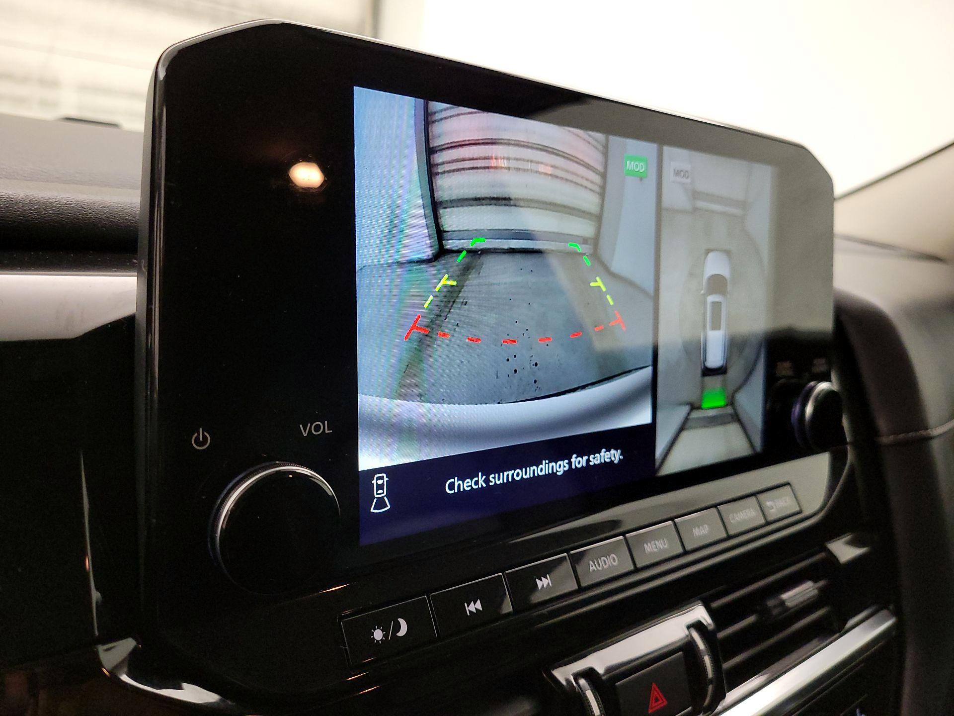 Thumbnail: 2023 Nissan Pathfinder - 15