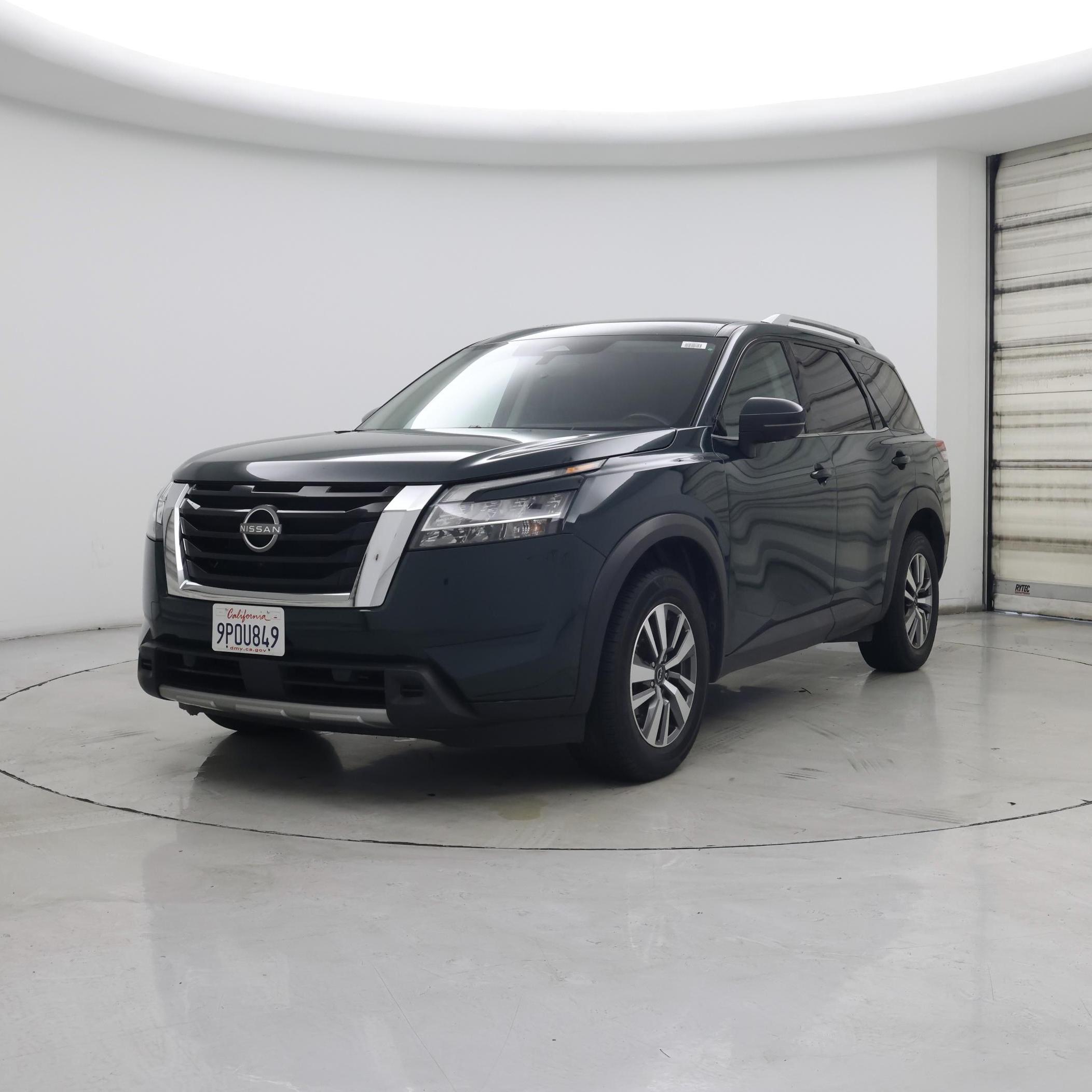 Thumbnail: 2023 Nissan Pathfinder - 4