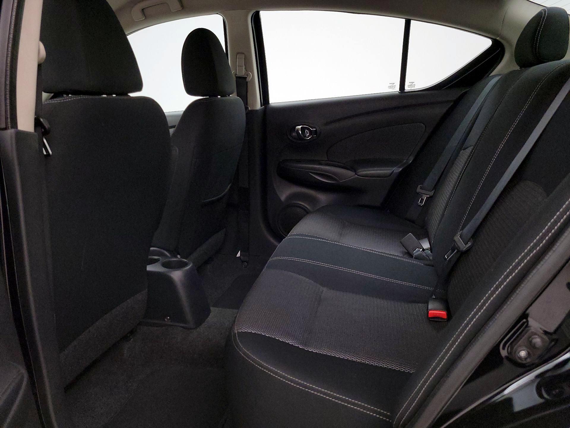 Thumbnail: 2015 Nissan Versa - 18