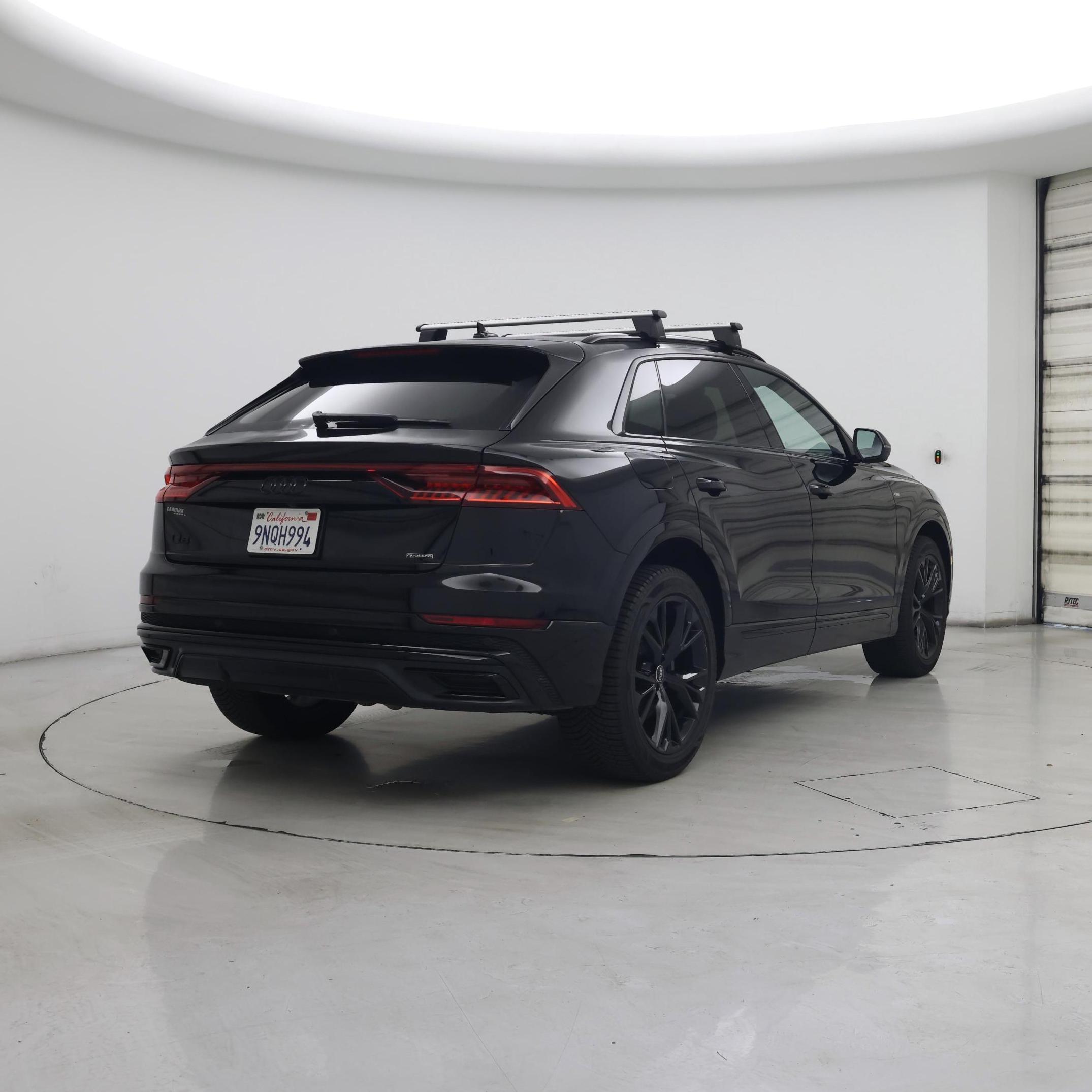 Thumbnail: 2023 Audi Q8 - 8