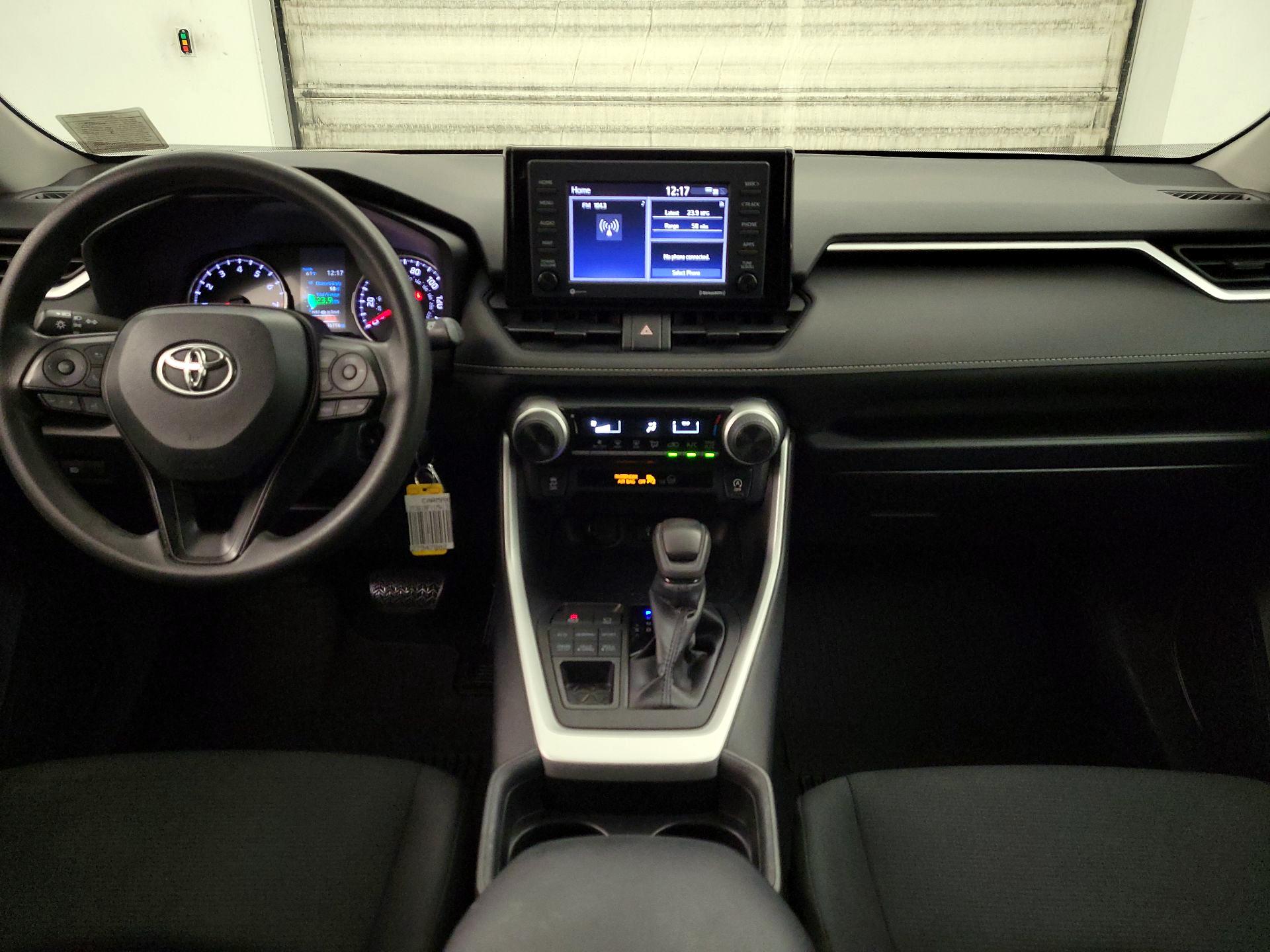 Thumbnail: 2021 Toyota RAV4 - 9