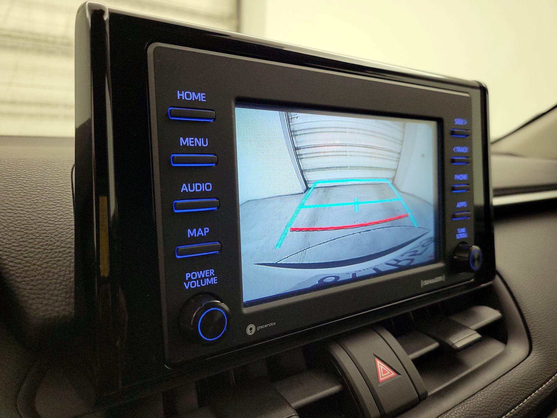 Thumbnail: 2021 Toyota RAV4 - 14