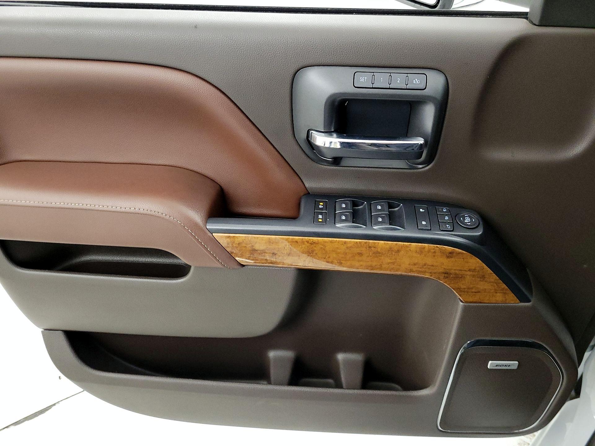 Thumbnail: 2016 Chevrolet Silverado 2500 - 12