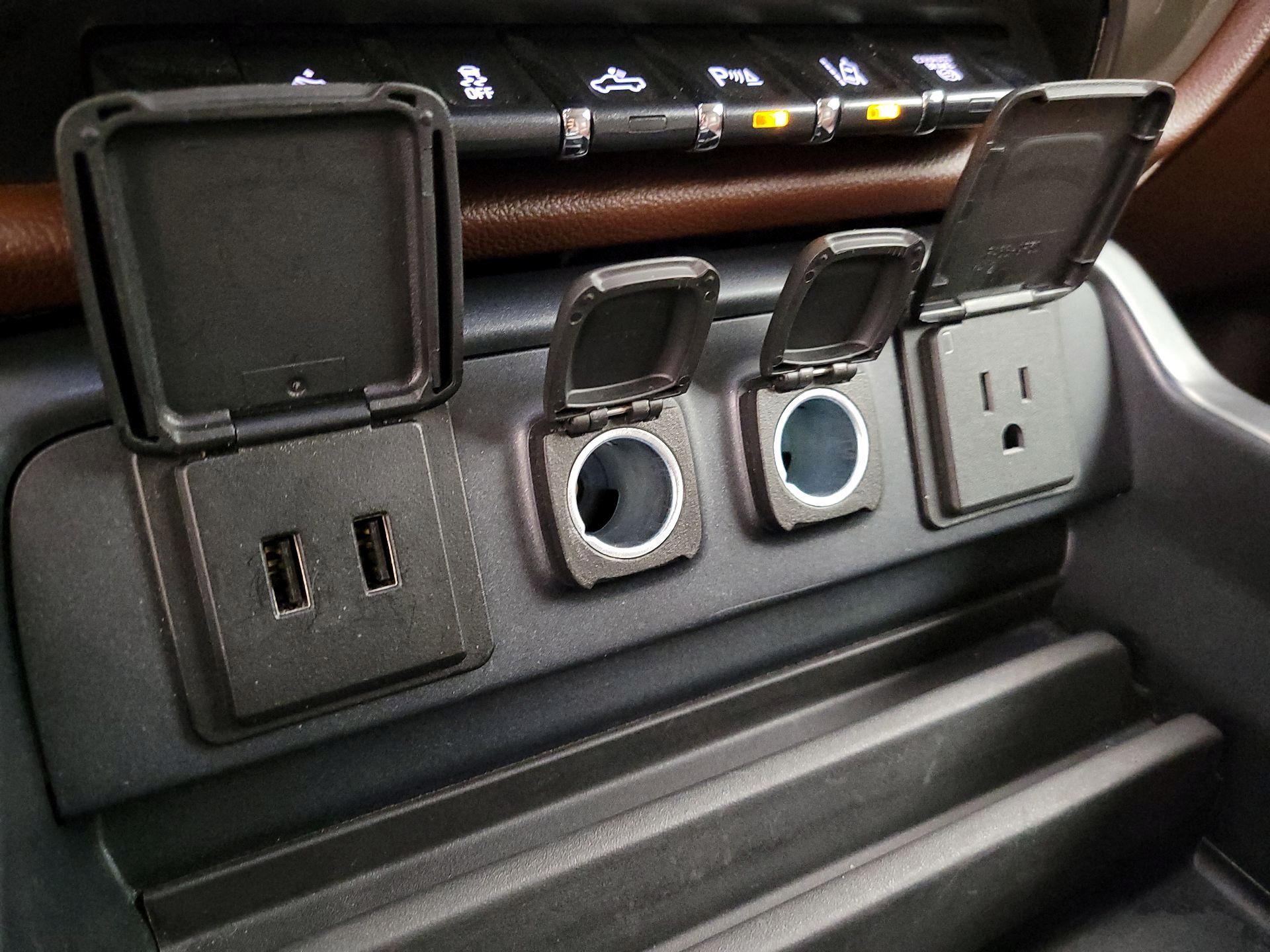 Thumbnail: 2016 Chevrolet Silverado 2500 - 18