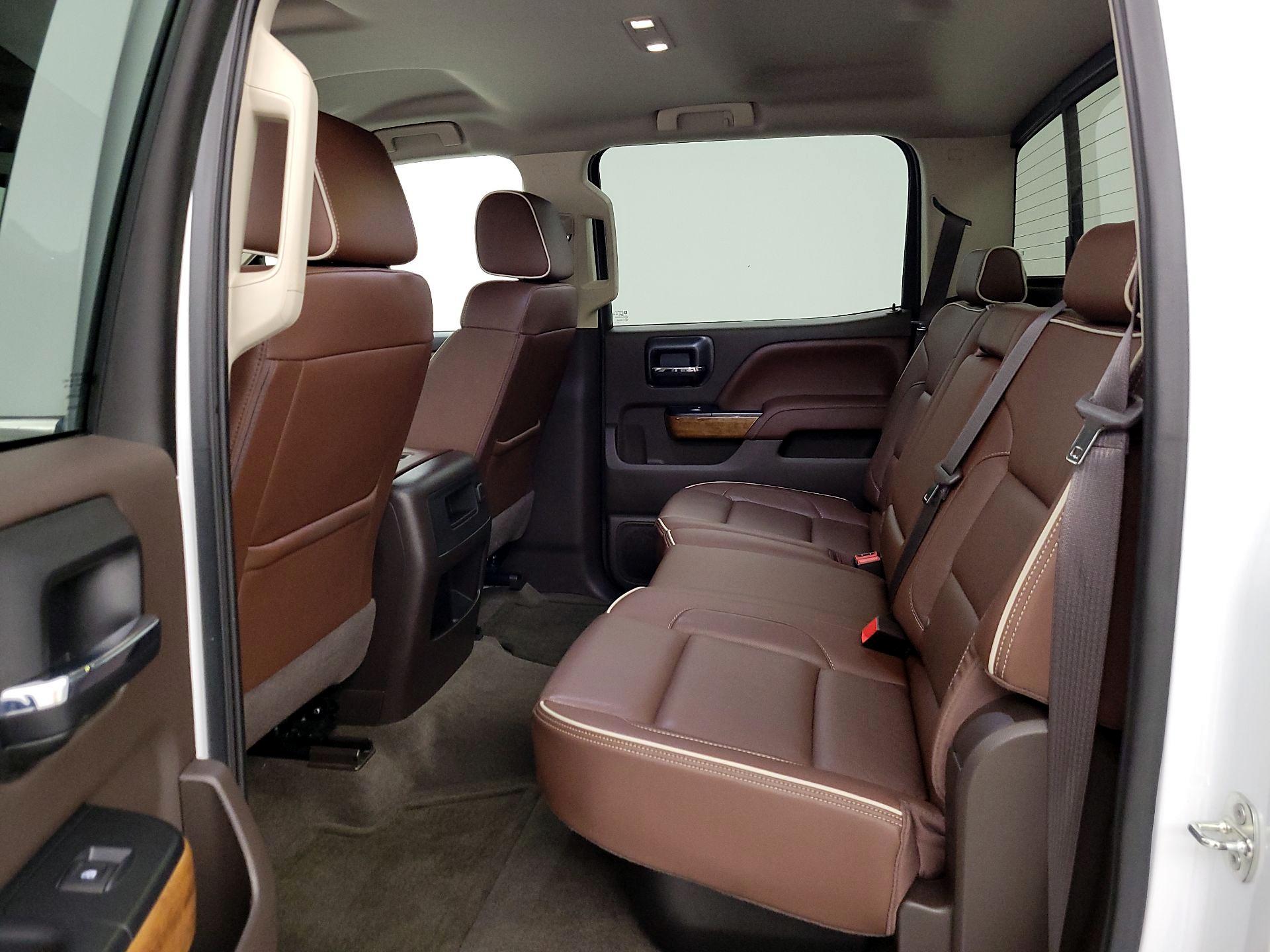 Thumbnail: 2016 Chevrolet Silverado 2500 - 19