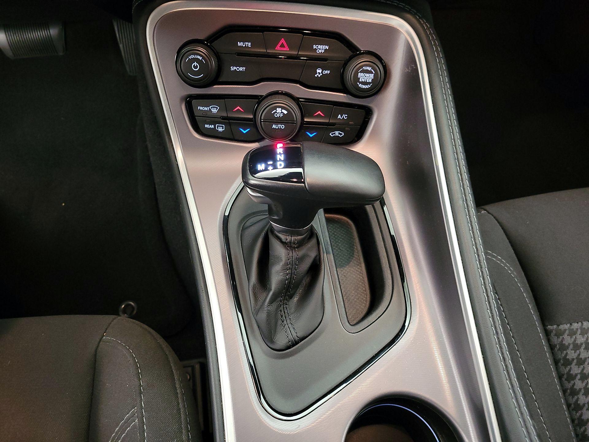 Thumbnail: 2022 Dodge Challenger - 17