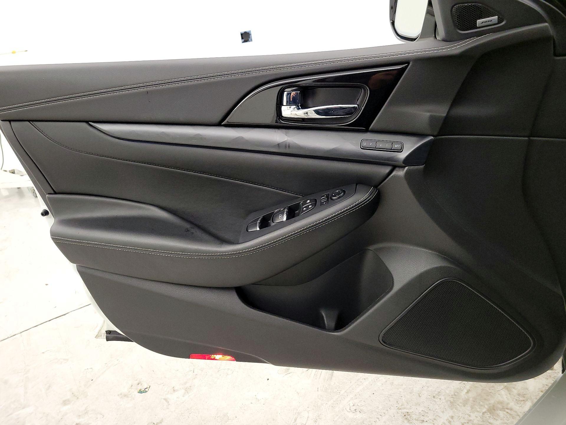 Thumbnail: 2021 Nissan Maxima - 12