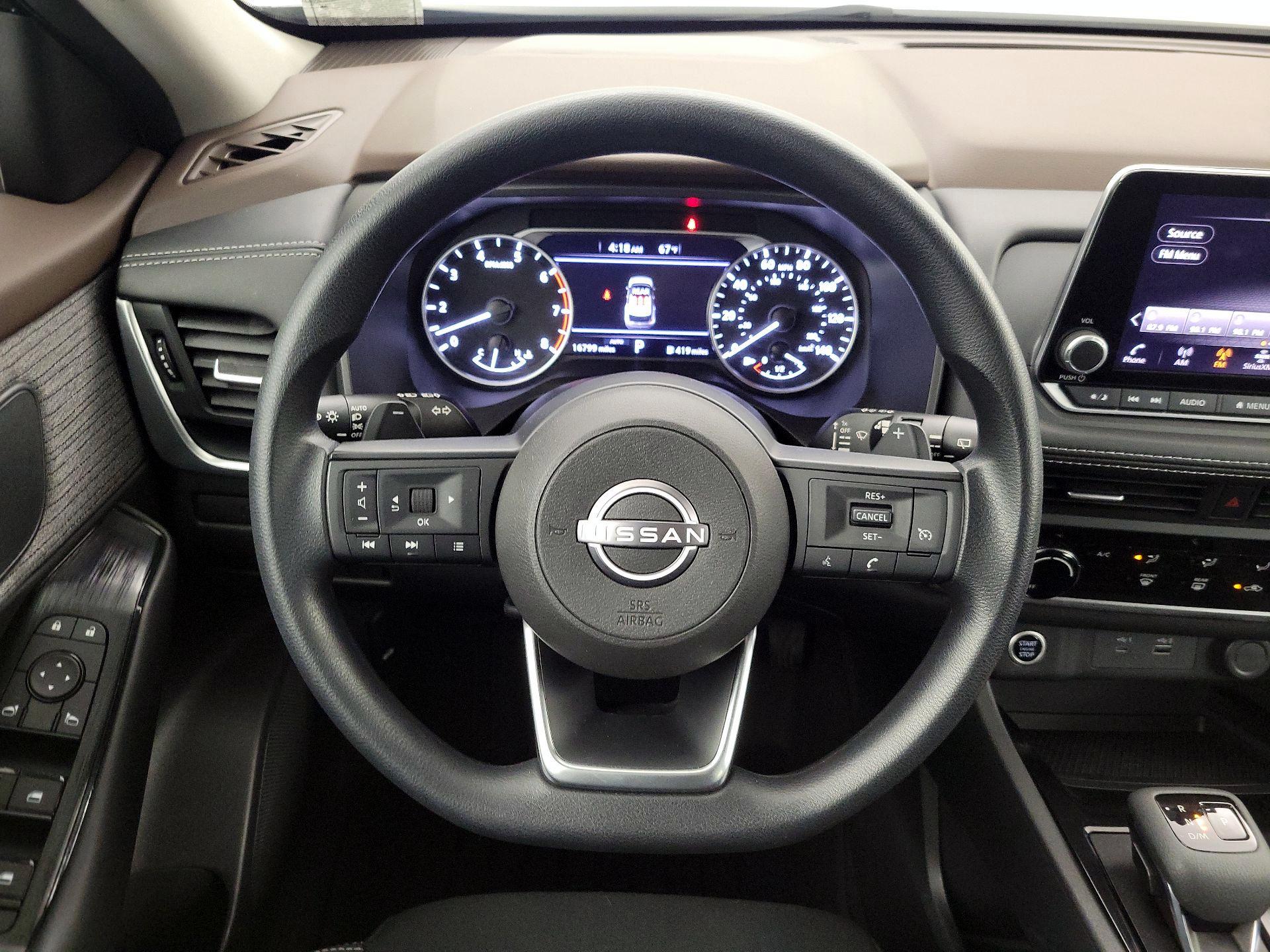 Thumbnail: 2023 Nissan Rogue - 10