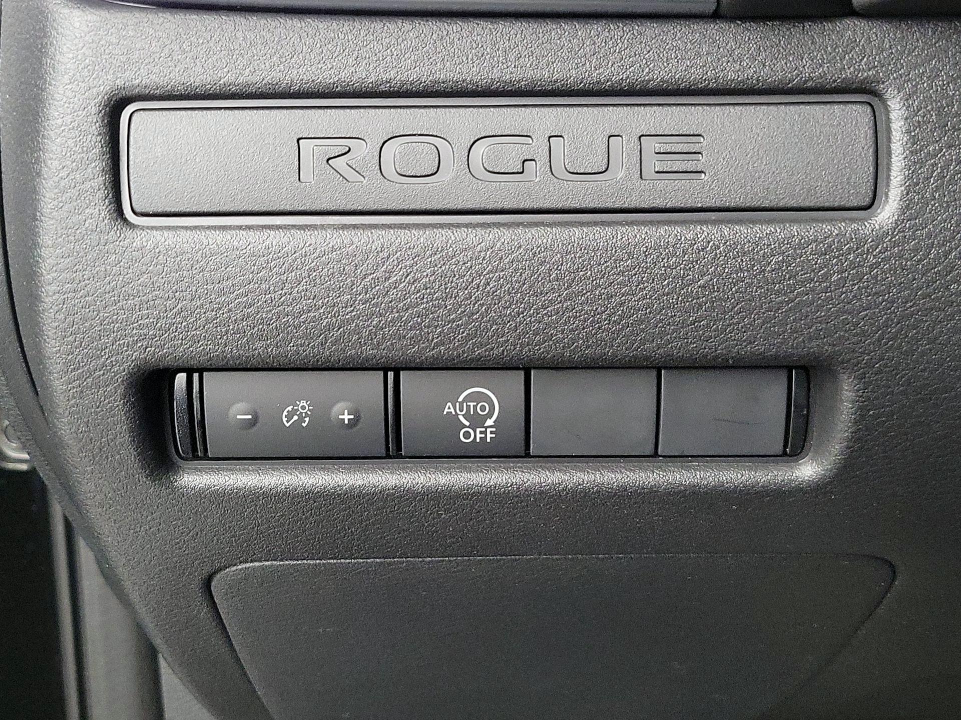 Thumbnail: 2023 Nissan Rogue - 13