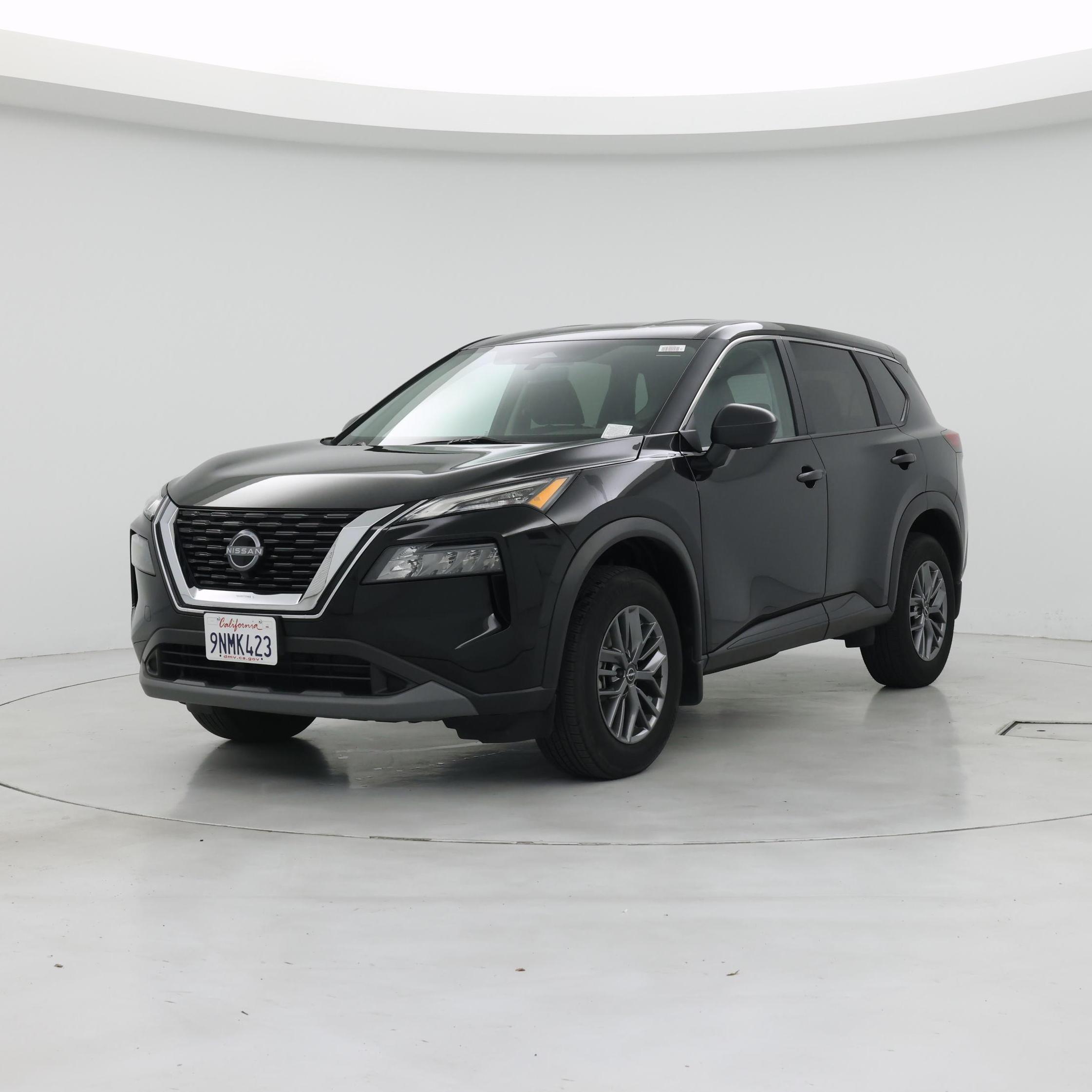 Thumbnail: 2023 Nissan Rogue - 4