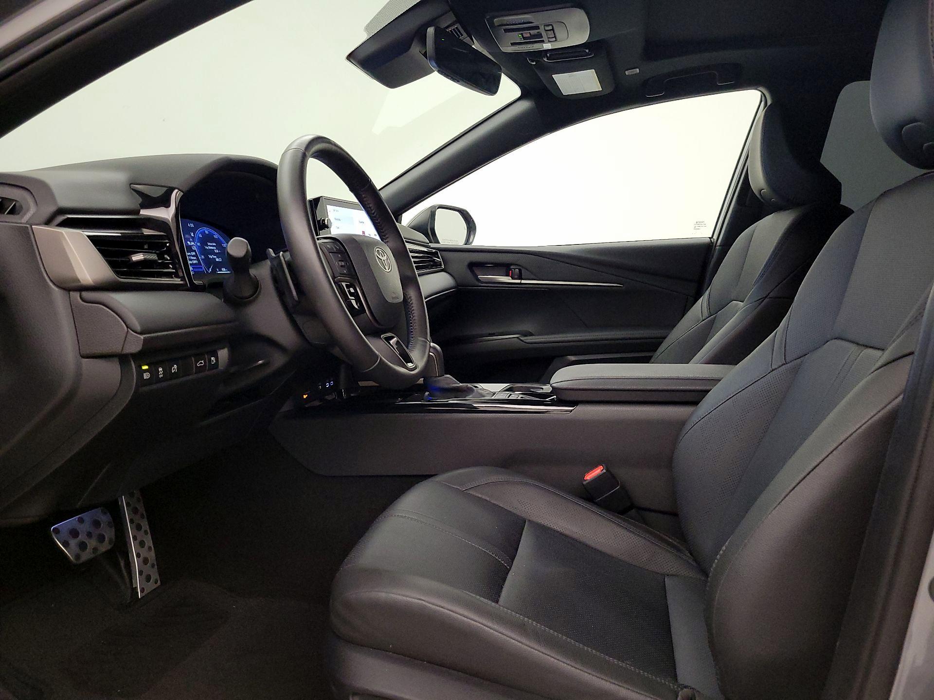 Thumbnail: 2025 Toyota Camry - 11