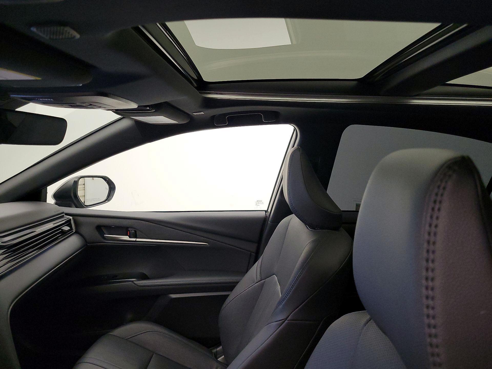 Thumbnail: 2025 Toyota Camry - 19