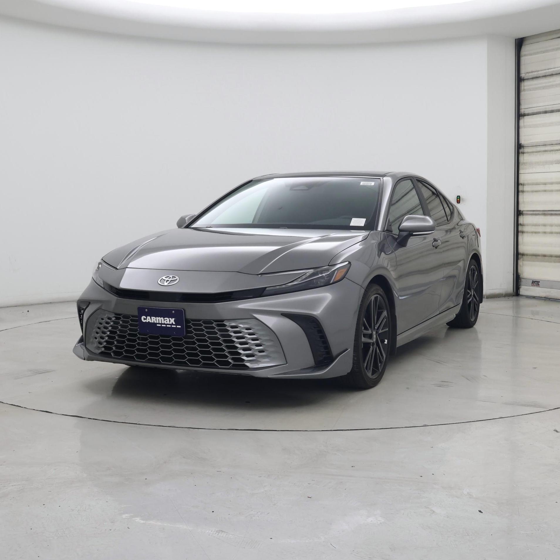 Thumbnail: 2025 Toyota Camry - 4